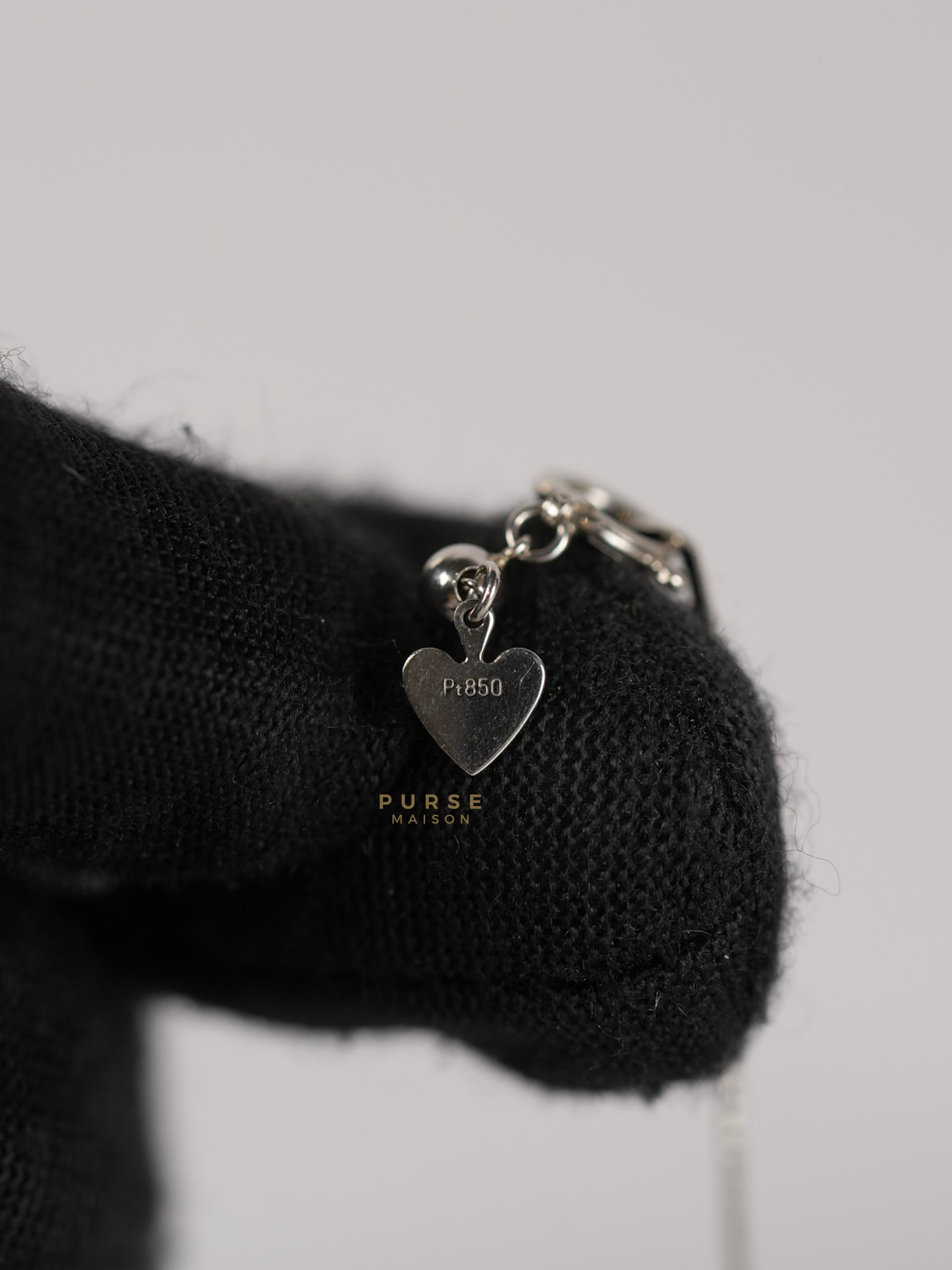 0.60 carat Natural Heart Diamonds 0.03 carat Pink Diamond Platinum Necklace 45cm | Purse Maison Luxury Bags Shop