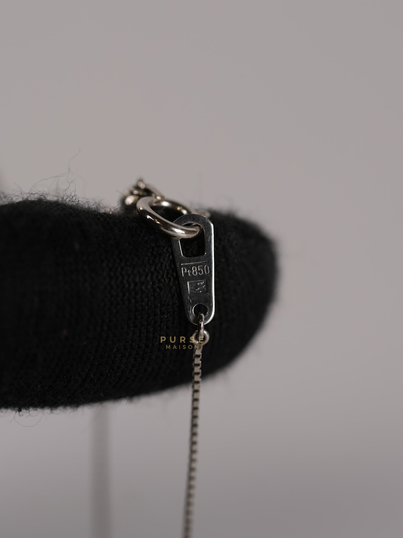 0.60 carat Natural Heart Diamonds 0.03 carat Pink Diamond Platinum Necklace 45cm | Purse Maison Luxury Bags Shop