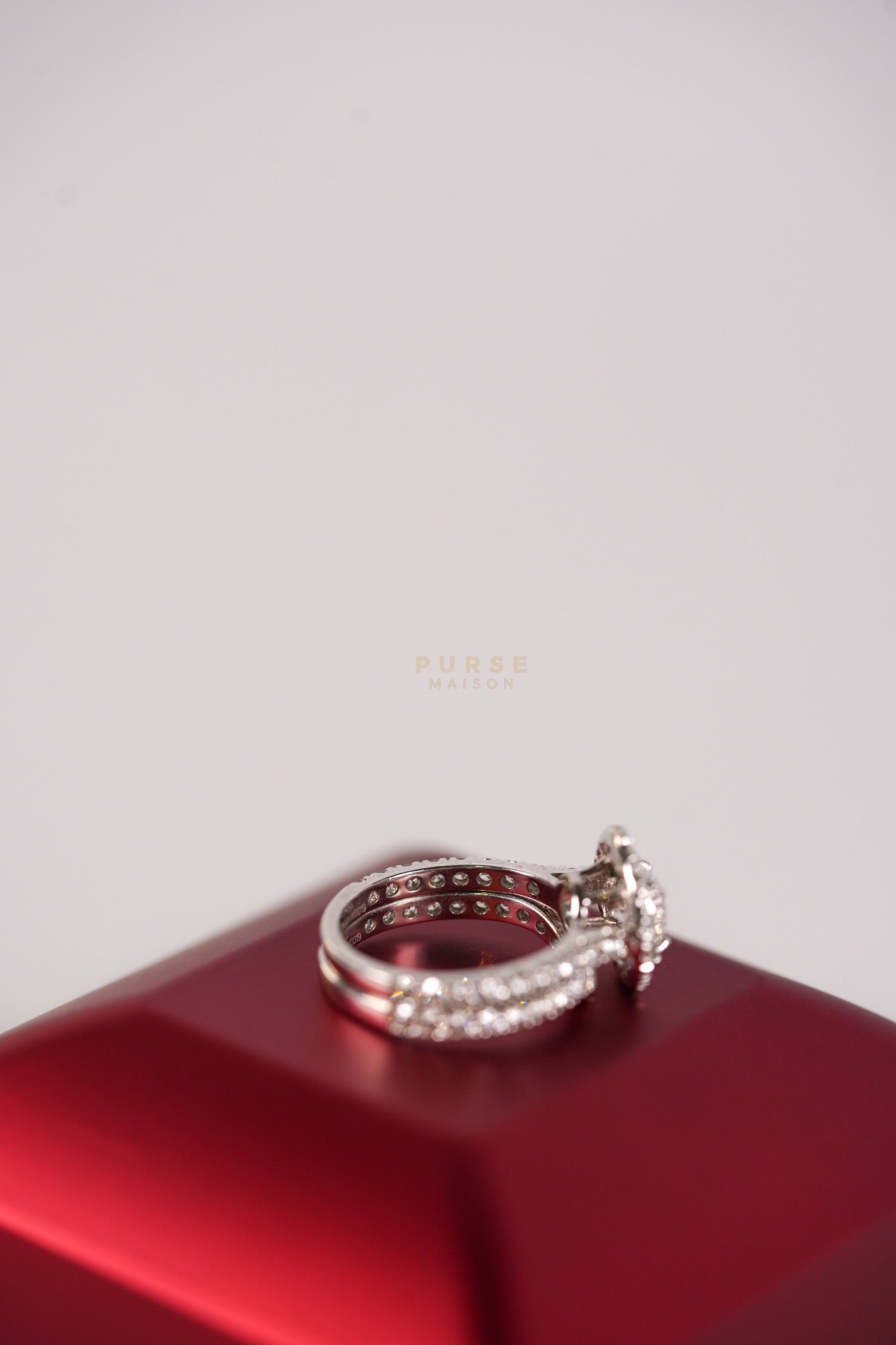 0.71 Carat Round Brilliant Cut Diamond Engagement Ring | Purse Maison Luxury Bags Shop