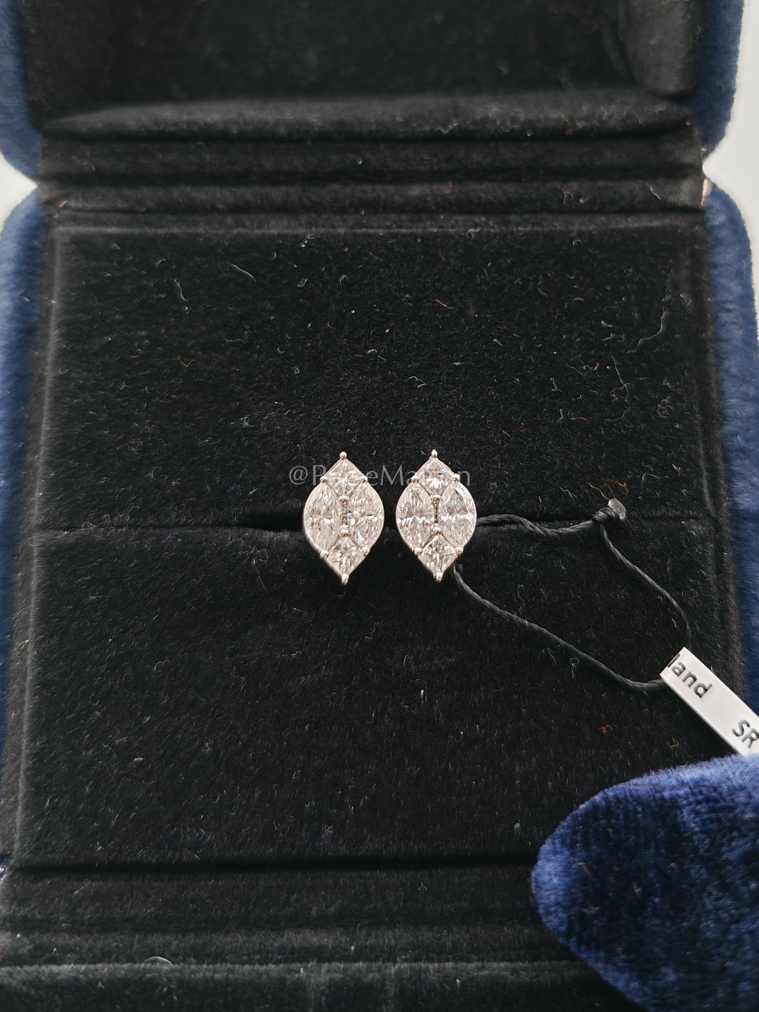 18k 1.65 gms 1.081 cts VS1 to VVS1 (Clarity) E to H (Color) Natural Diamond White Gold Earrings | Purse Maison Luxury Bags Shop
