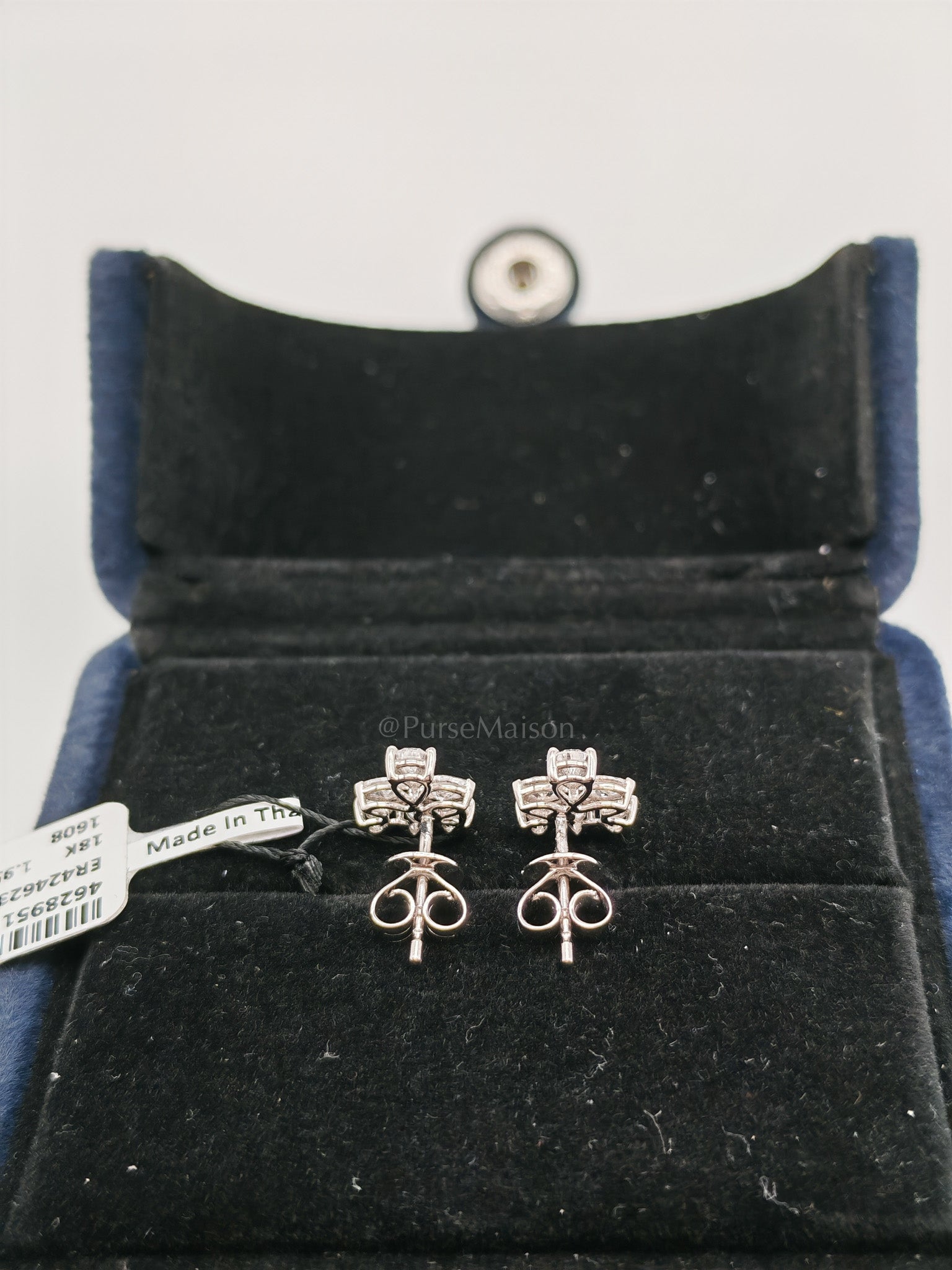 18K 1.95gms 1.02cts VS1 to VVS1 (Clarity) E to H (Color) Natural Diamond White Gold Earrings | Purse Maison Luxury Bags Shop