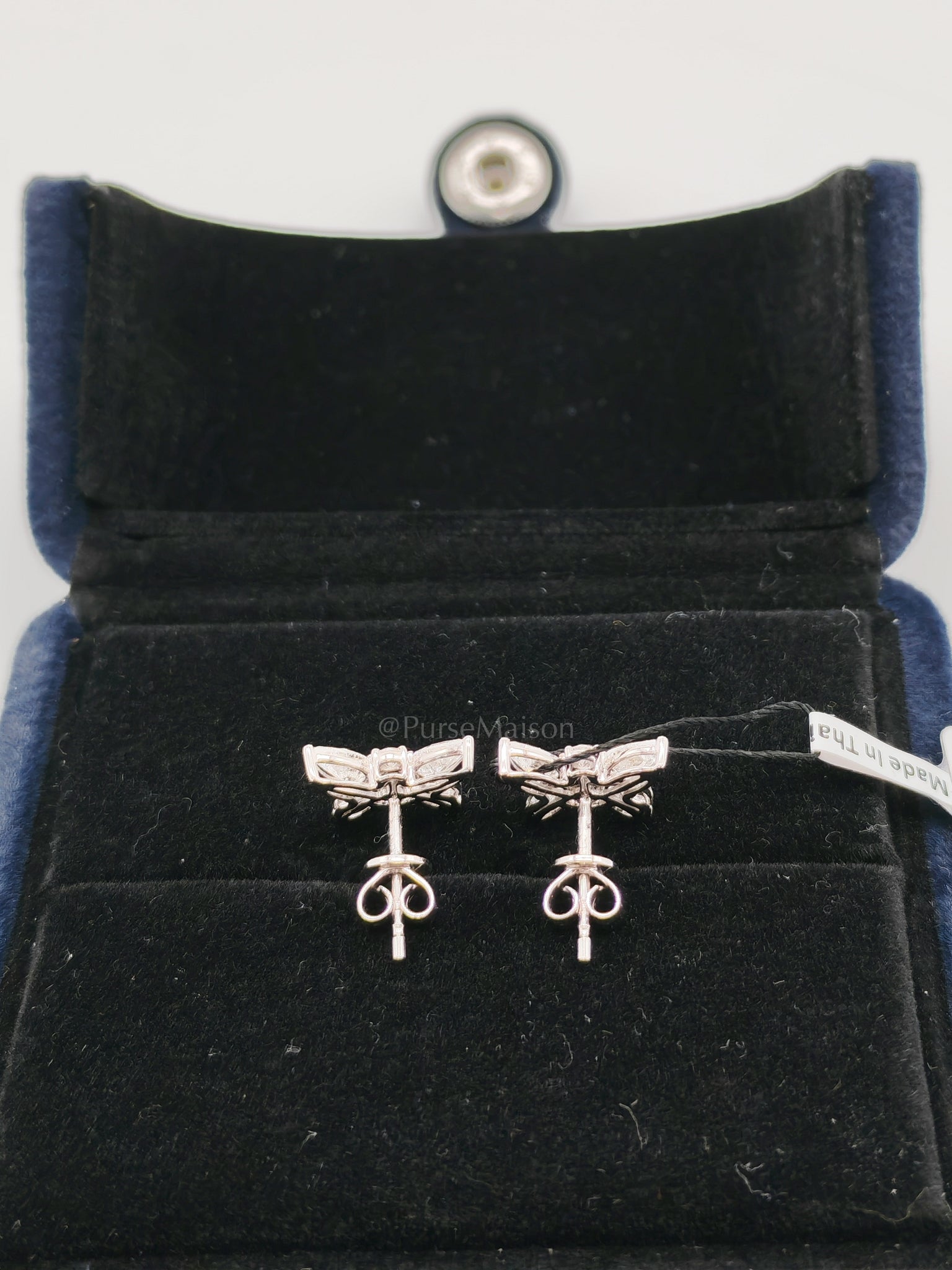 18k 2.07gms 1.407cts VS1 to VVS1 (Clarity) E to H (Color) Natural Diamond White Gold Earrings | Purse Maison Luxury Bags Shop