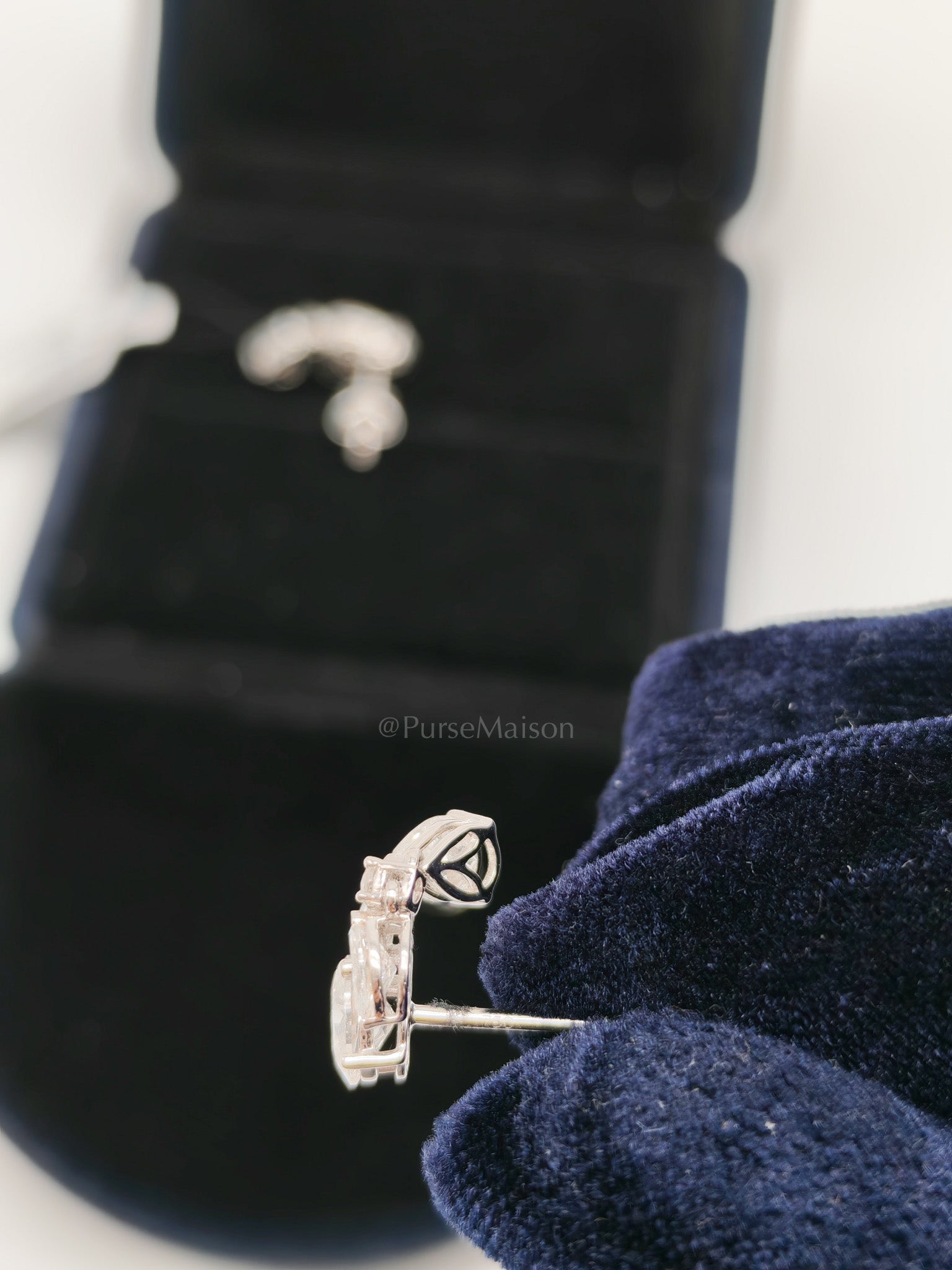 18K 2.33gms 2.16cts VS1 to VVS1 (Clarity) E to H (Color) Natural Diamond White Gold Earrings | Purse Maison Luxury Bags Shop