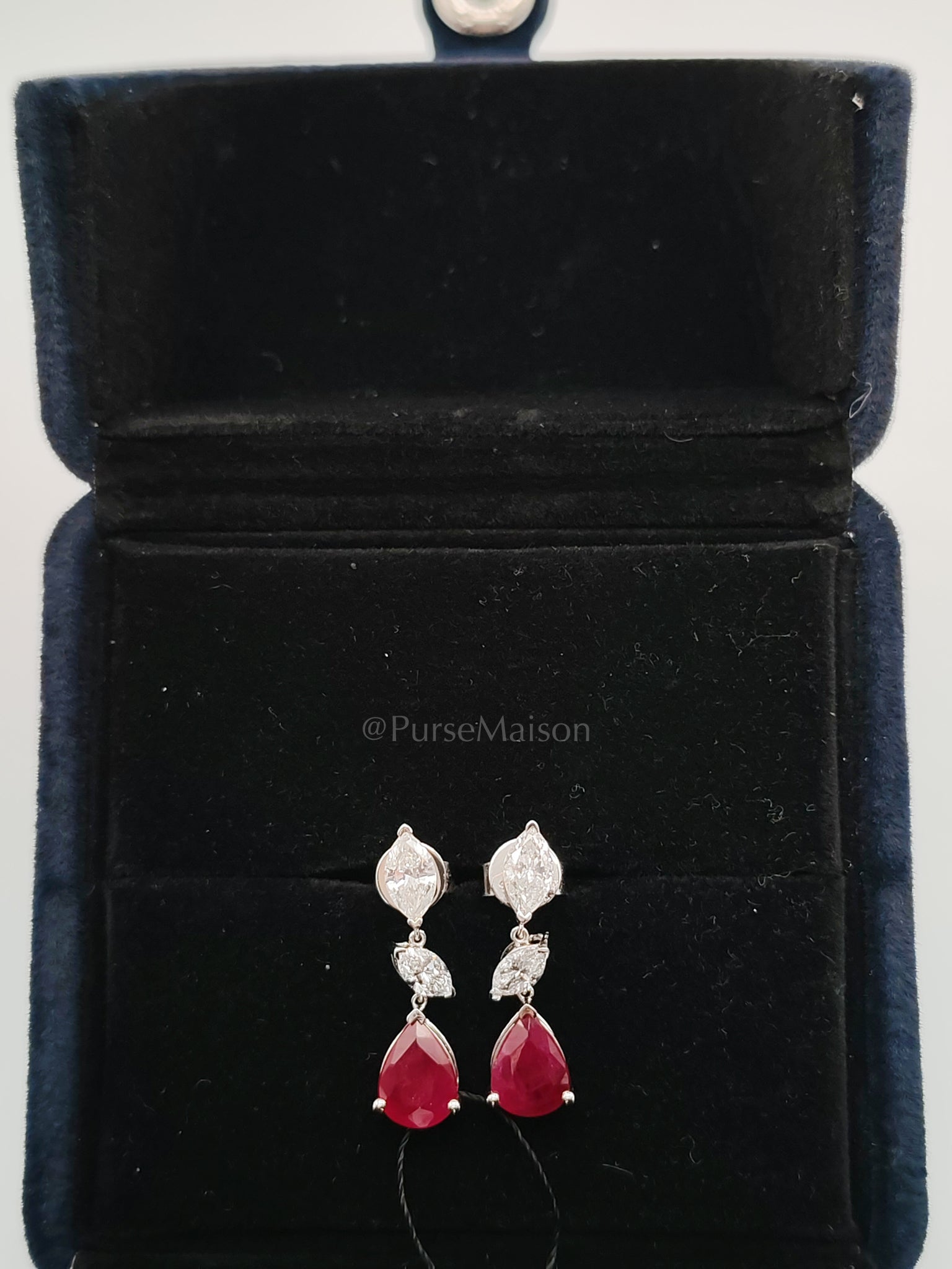 18K 2.67gms. 3.32cts. Natural Diamond White Gold Earrings | Purse Maison Luxury Bags Shop