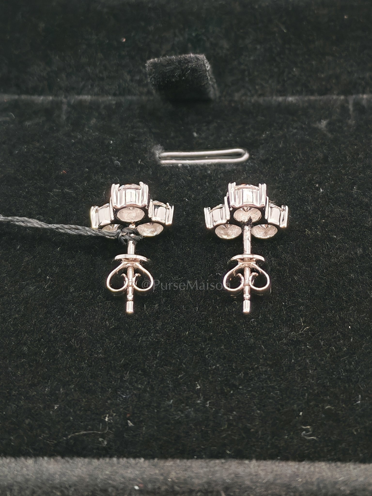 18k 2.75gms 1.82cts VS1 to VVS1 (Clarity) E to H (Color) Natural Diamond White Gold Earrings | Purse Maison Luxury Bags Shop