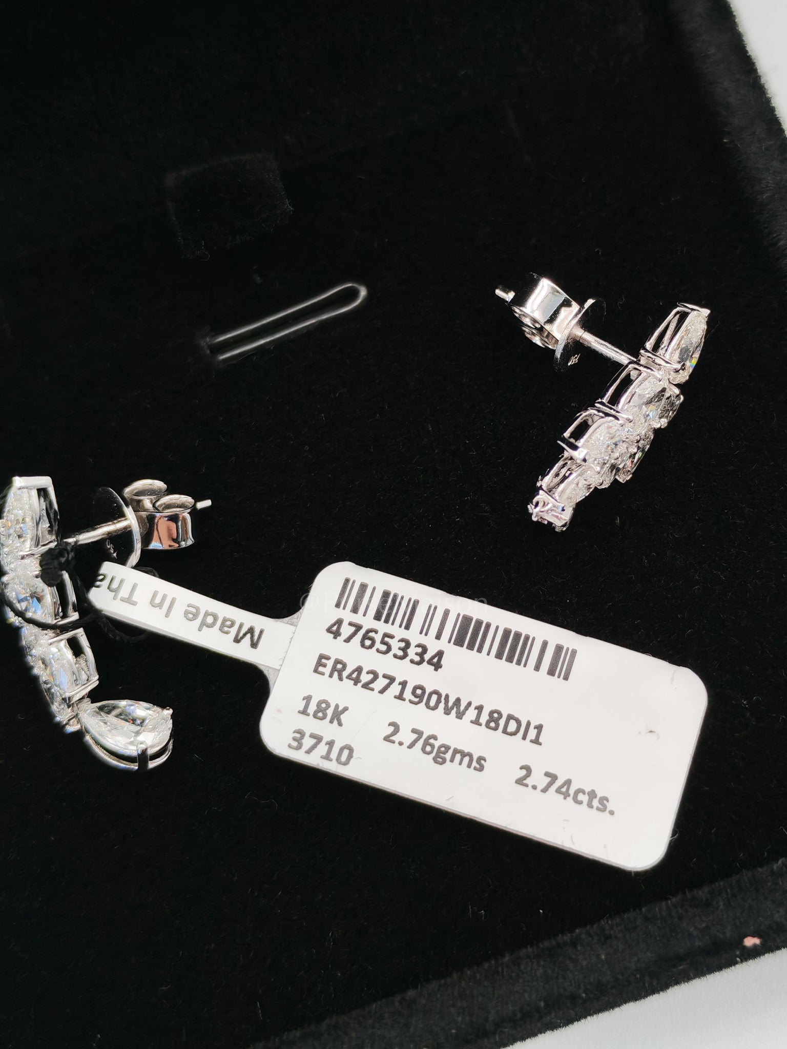 18k 2.76gms. 2.76gms 2.74cts VS1 to VVS1 (Clarity) E to H (Color) Natural Diamond White Gold Earrings | Purse Maison Luxury Bags Shop