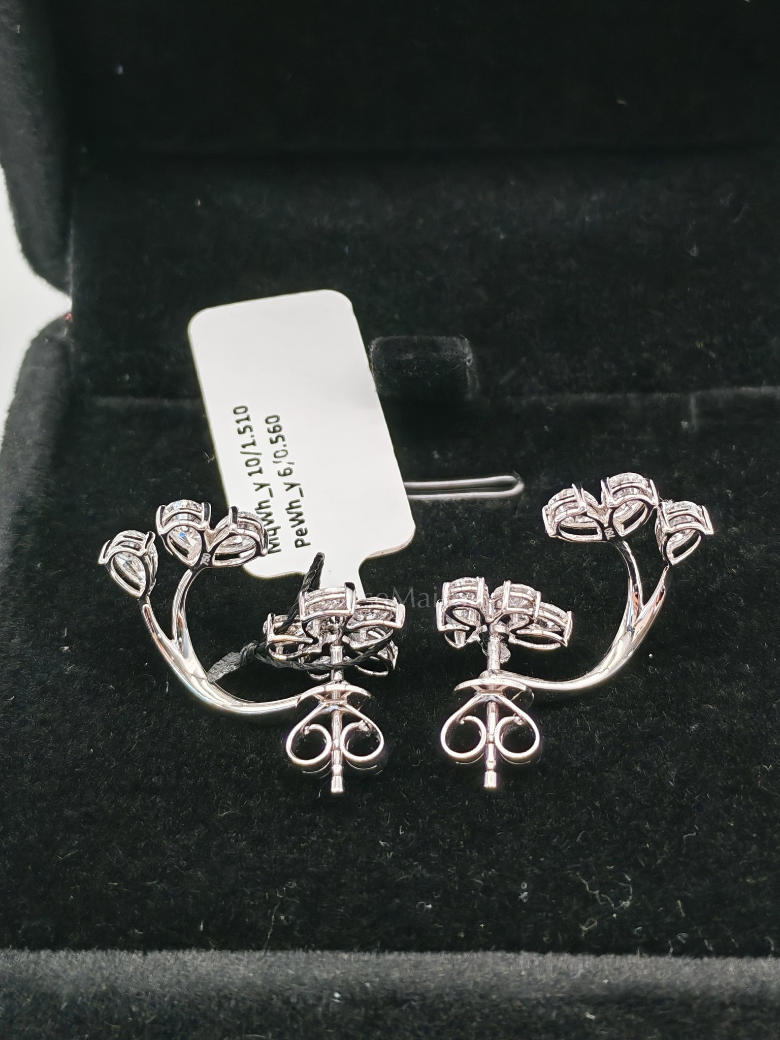 18k 3.63gms. 2.07cts VS1 to VVS1 (Clarity) E to H (Color) Natural Diamond White Gold Earrings | Purse Maison Luxury Bags Shop