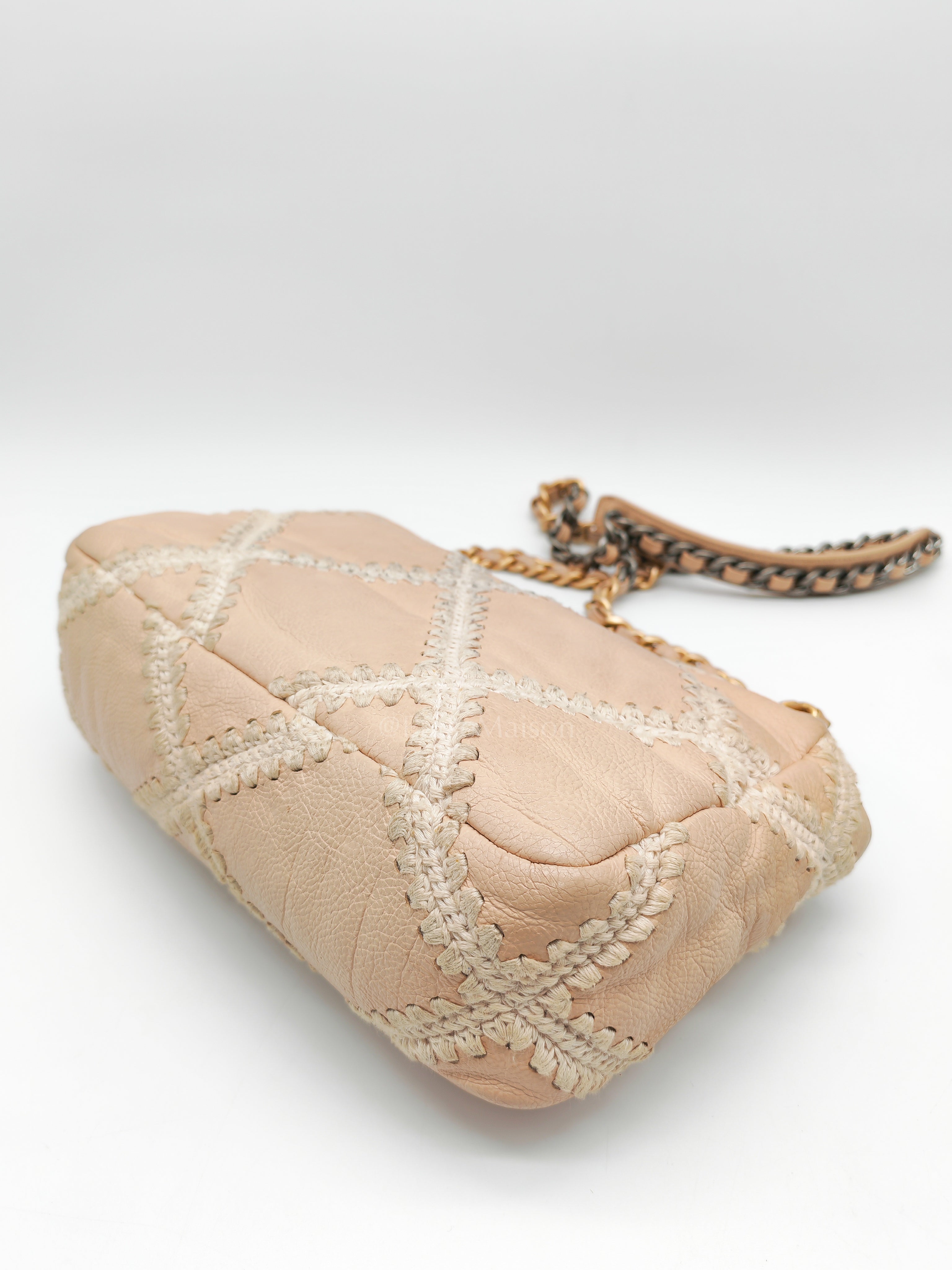 19 Flap Bag in Beige Crochet Quilted Calfskin Leather & Mix Hardware Series 30 | Purse Maison Luxury Bags Shop