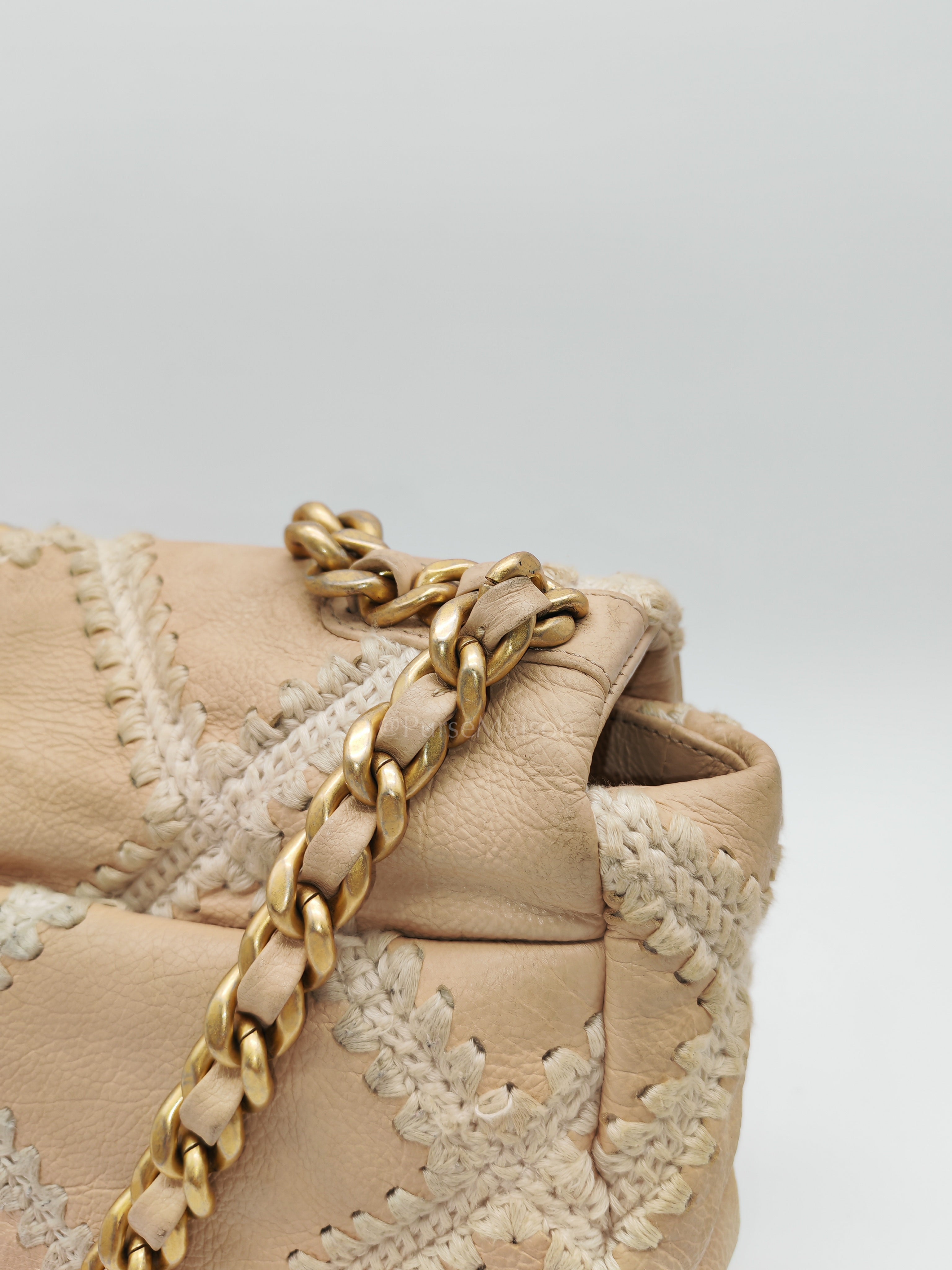 19 Flap Bag in Beige Crochet Quilted Calfskin Leather & Mix Hardware Series 30 | Purse Maison Luxury Bags Shop
