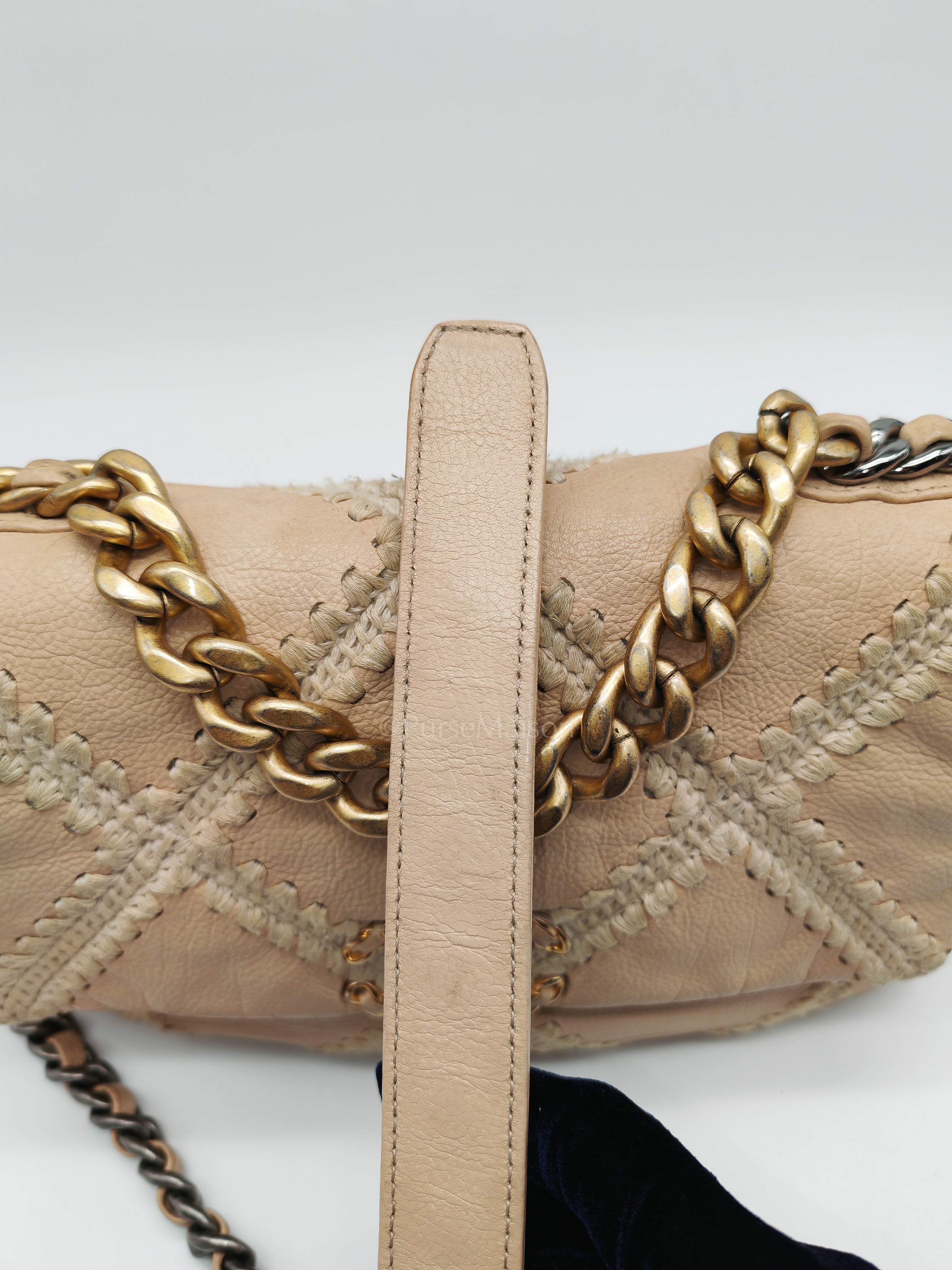19 Flap Bag in Beige Crochet Quilted Calfskin Leather & Mix Hardware Series 30 | Purse Maison Luxury Bags Shop