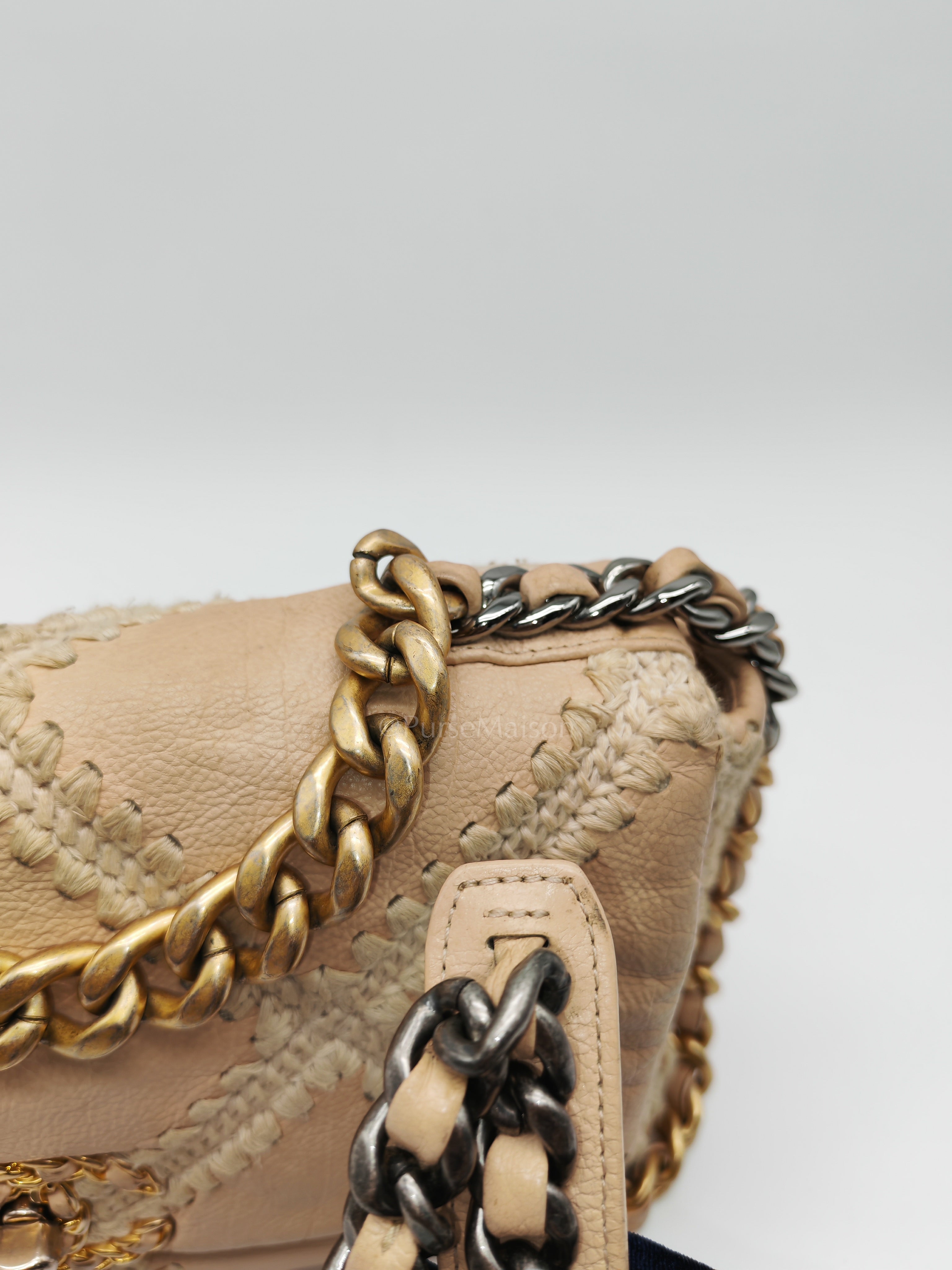 19 Flap Bag in Beige Crochet Quilted Calfskin Leather & Mix Hardware Series 30 | Purse Maison Luxury Bags Shop