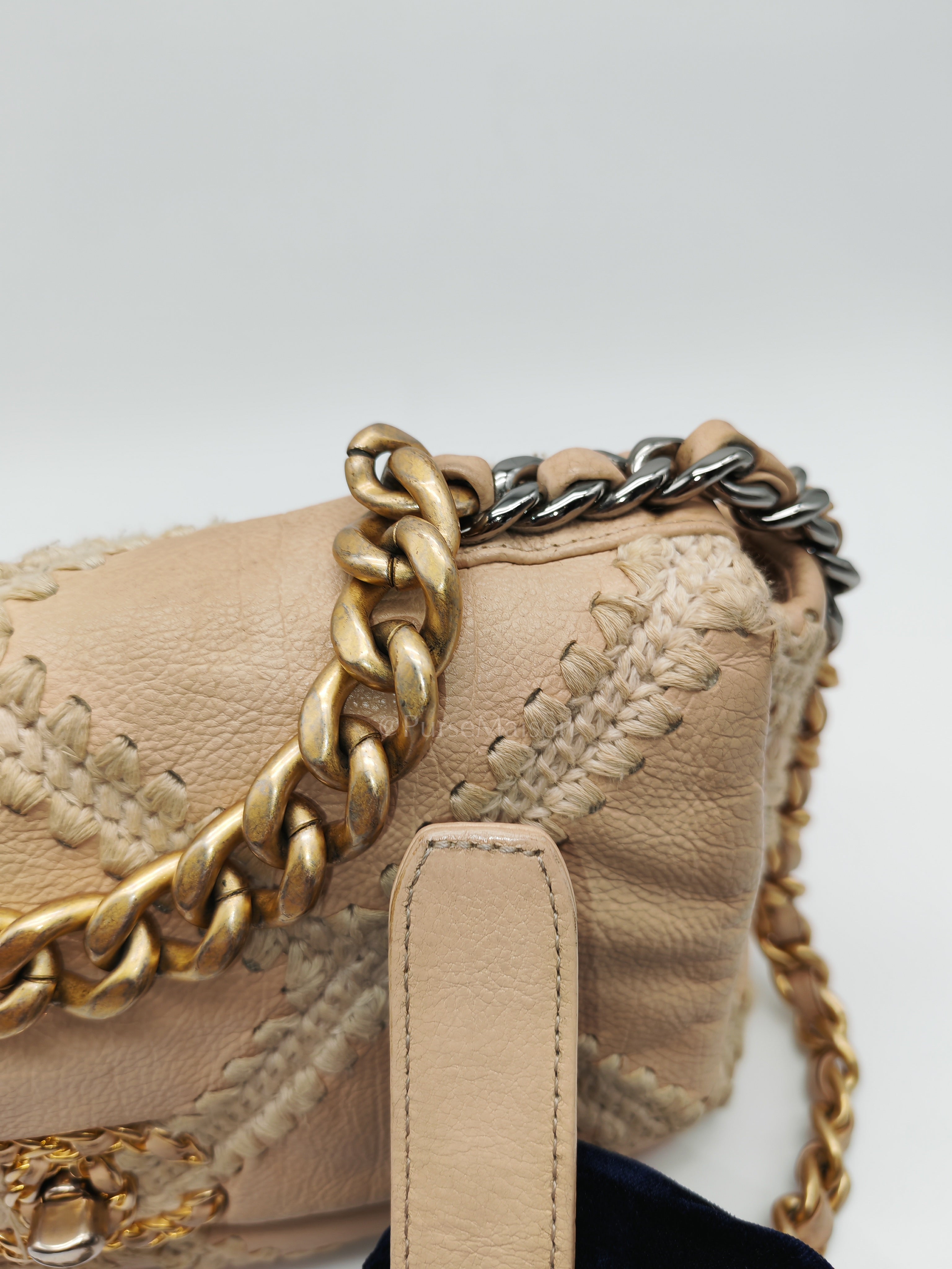 19 Flap Bag in Beige Crochet Quilted Calfskin Leather & Mix Hardware Series 30 | Purse Maison Luxury Bags Shop