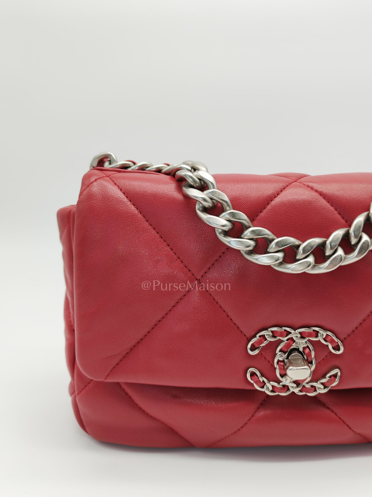 19 Flap Bag in Dark Pink Lambskin Leather and Mix Hardware Microchip | Purse Maison Luxury Bags Shop