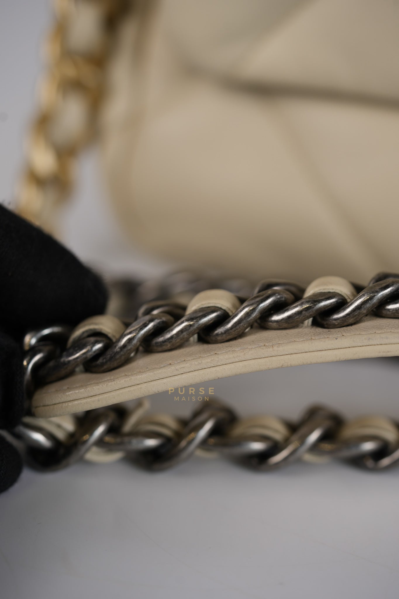 19 Flap Bag Medium in Beige Quilted Lambskin Leather Series 30 | Purse Maison Luxury Bags Shop