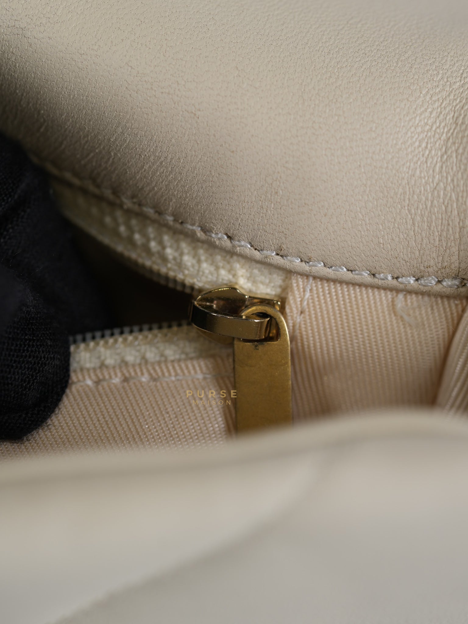 19 Flap Bag Medium in Beige Quilted Lambskin Leather Series 30 | Purse Maison Luxury Bags Shop