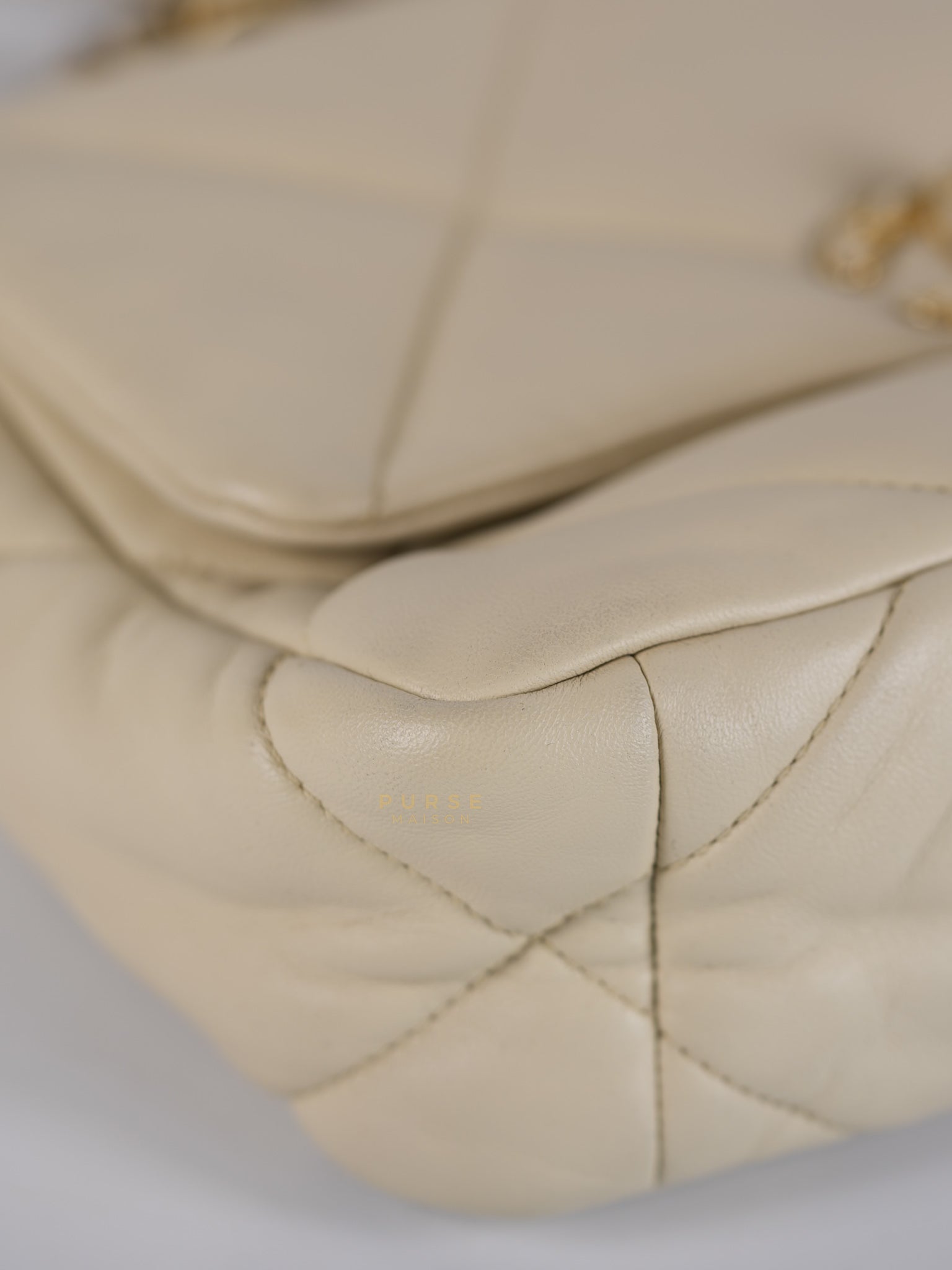 19 Flap Bag Medium in Beige Quilted Lambskin Leather Series 30 | Purse Maison Luxury Bags Shop