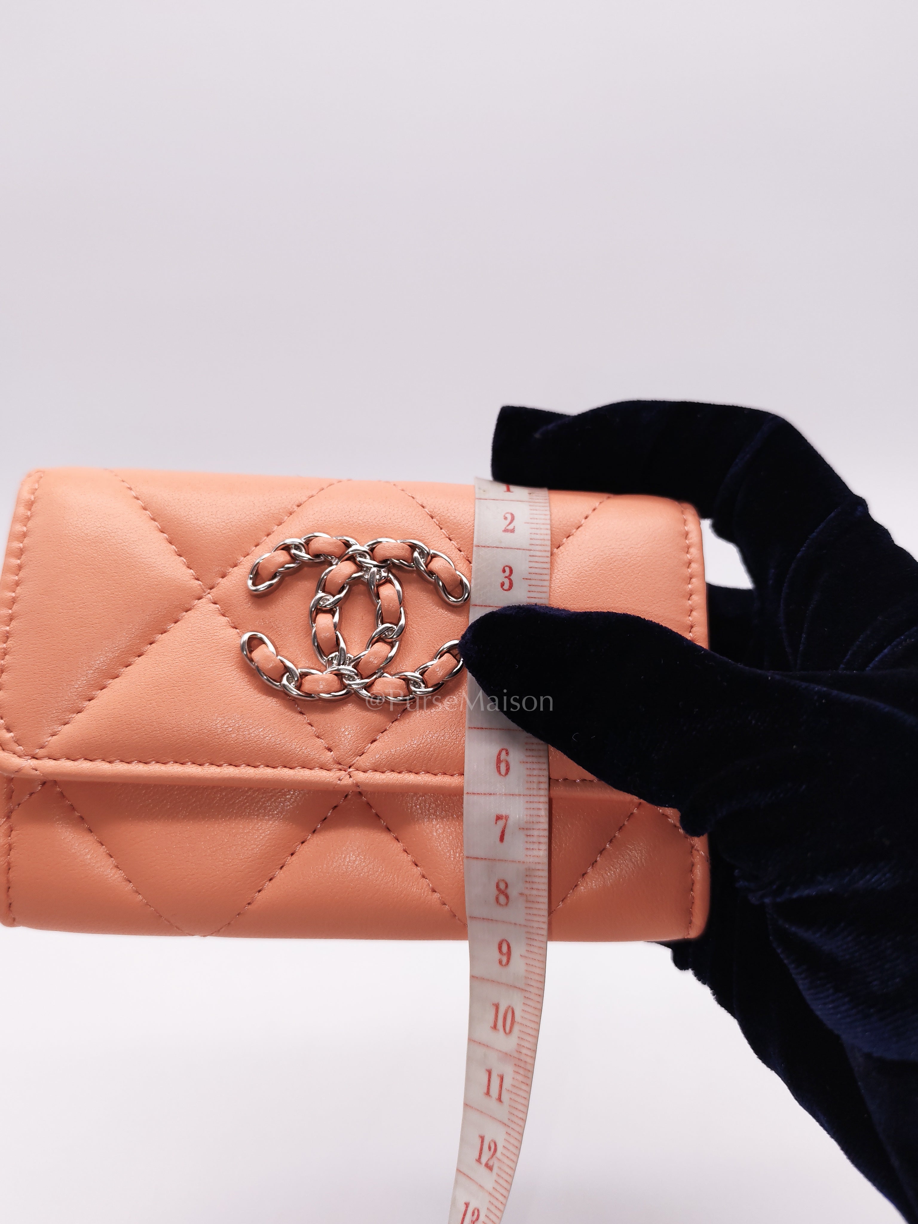 19 Flap Cardholder in Peach Lambskin Leather & Palladium Hardware Microchip | Purse Maison Luxury Bags Shop