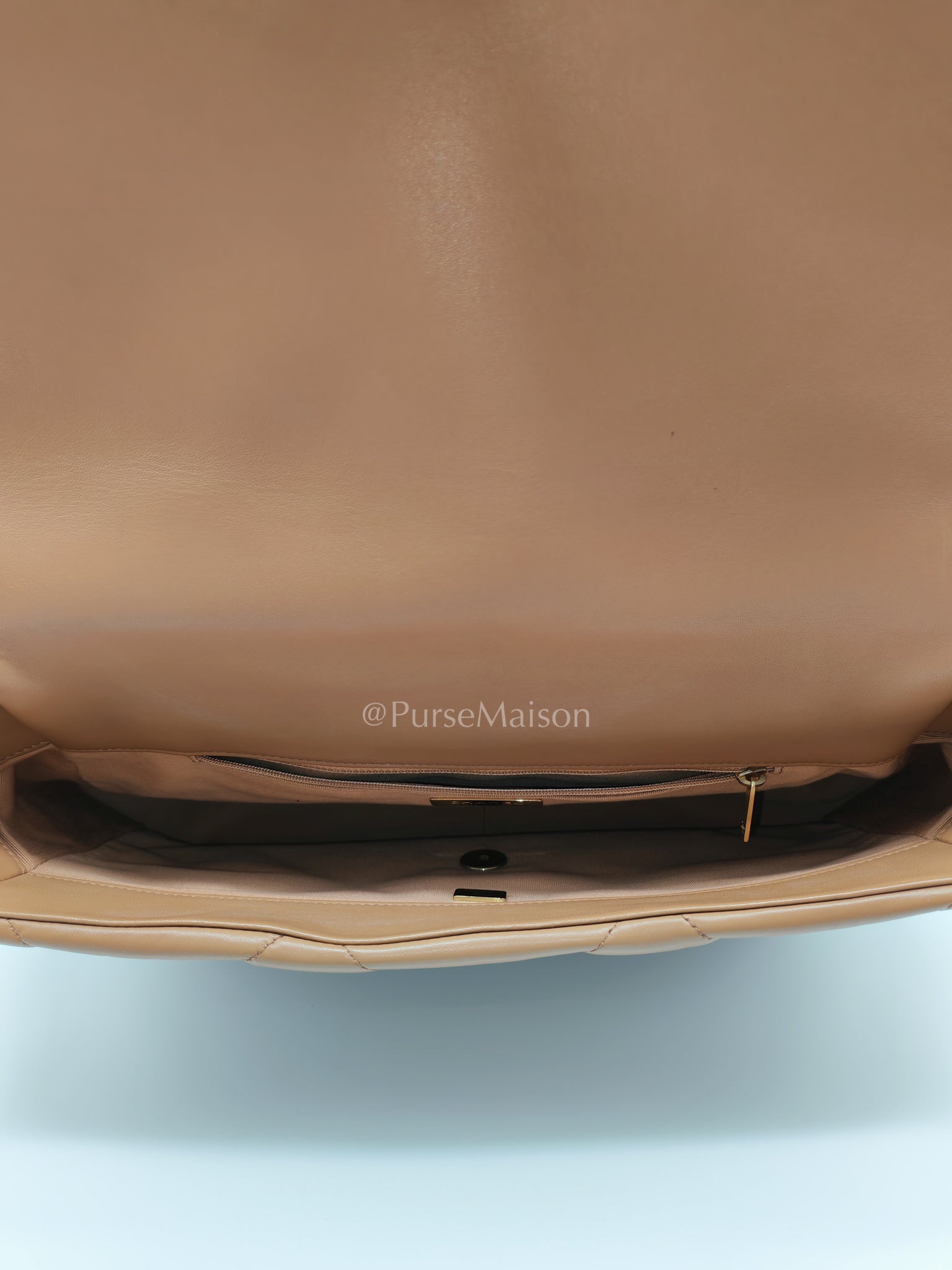 19 Maxi in Caramel Lambskin Leather and Mixed Hardware (Microchip) | Purse Maison Luxury Bags Shop