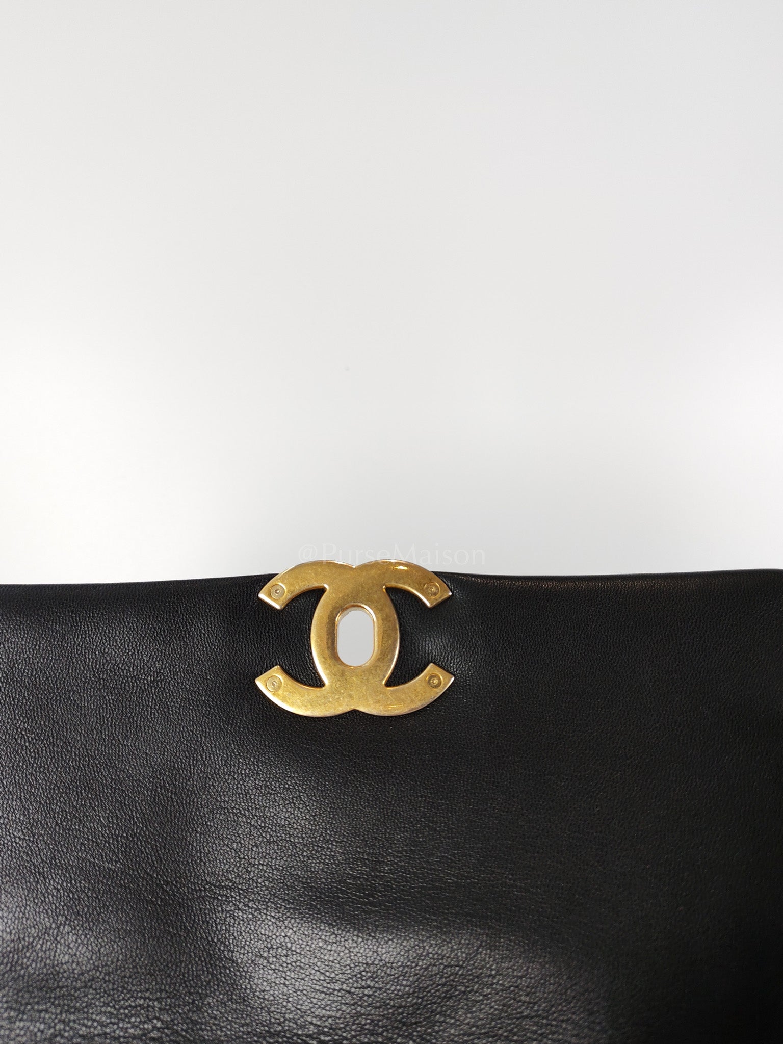 19 Small Black in Goatskin Leather and Mixed Hardware Series 30 | Purse Maison Luxury Bags Shop