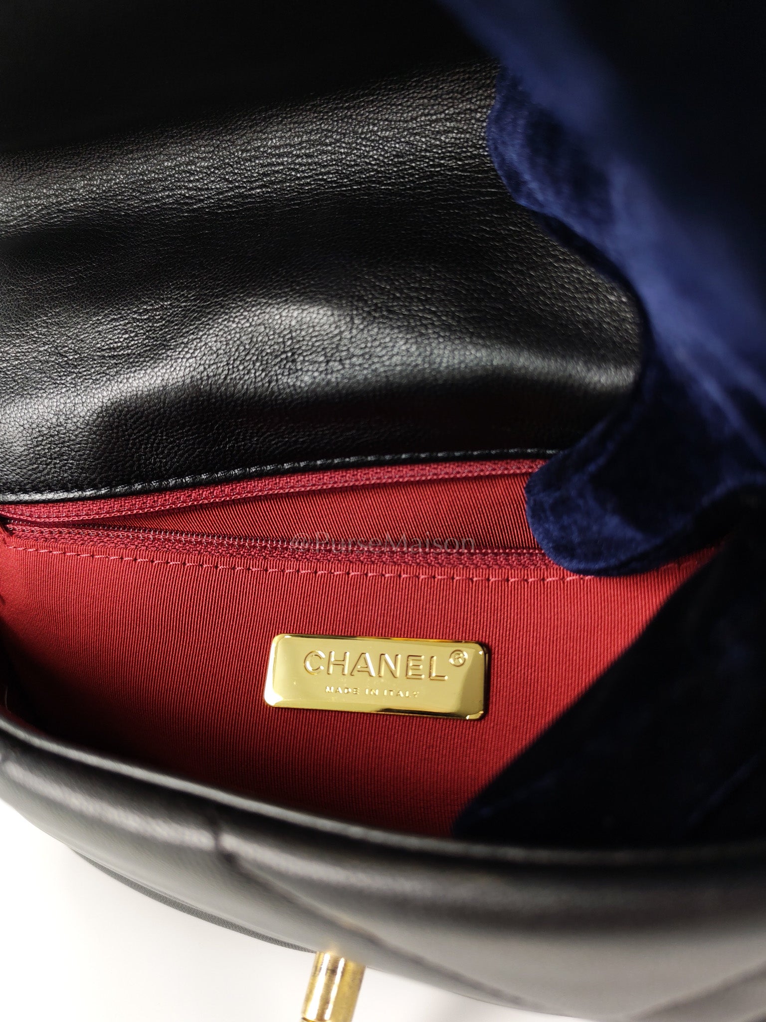 19 Small Black in Goatskin Leather and Mixed Hardware Series 30 | Purse Maison Luxury Bags Shop