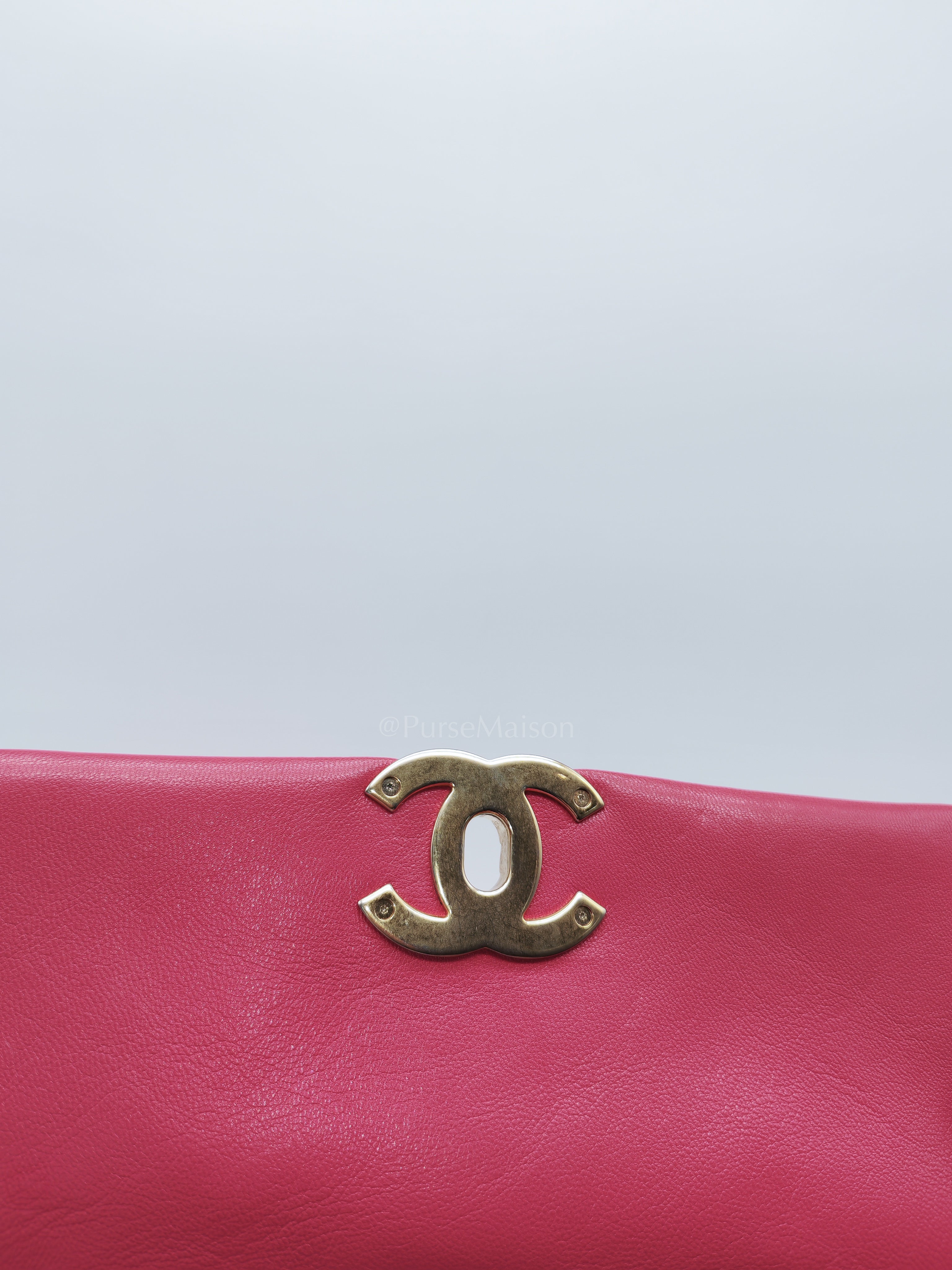19 Small in Dark Pink Quilted Goatskin Leather Mixed Hardware Series 30 | Purse Maison Luxury Bags Shop