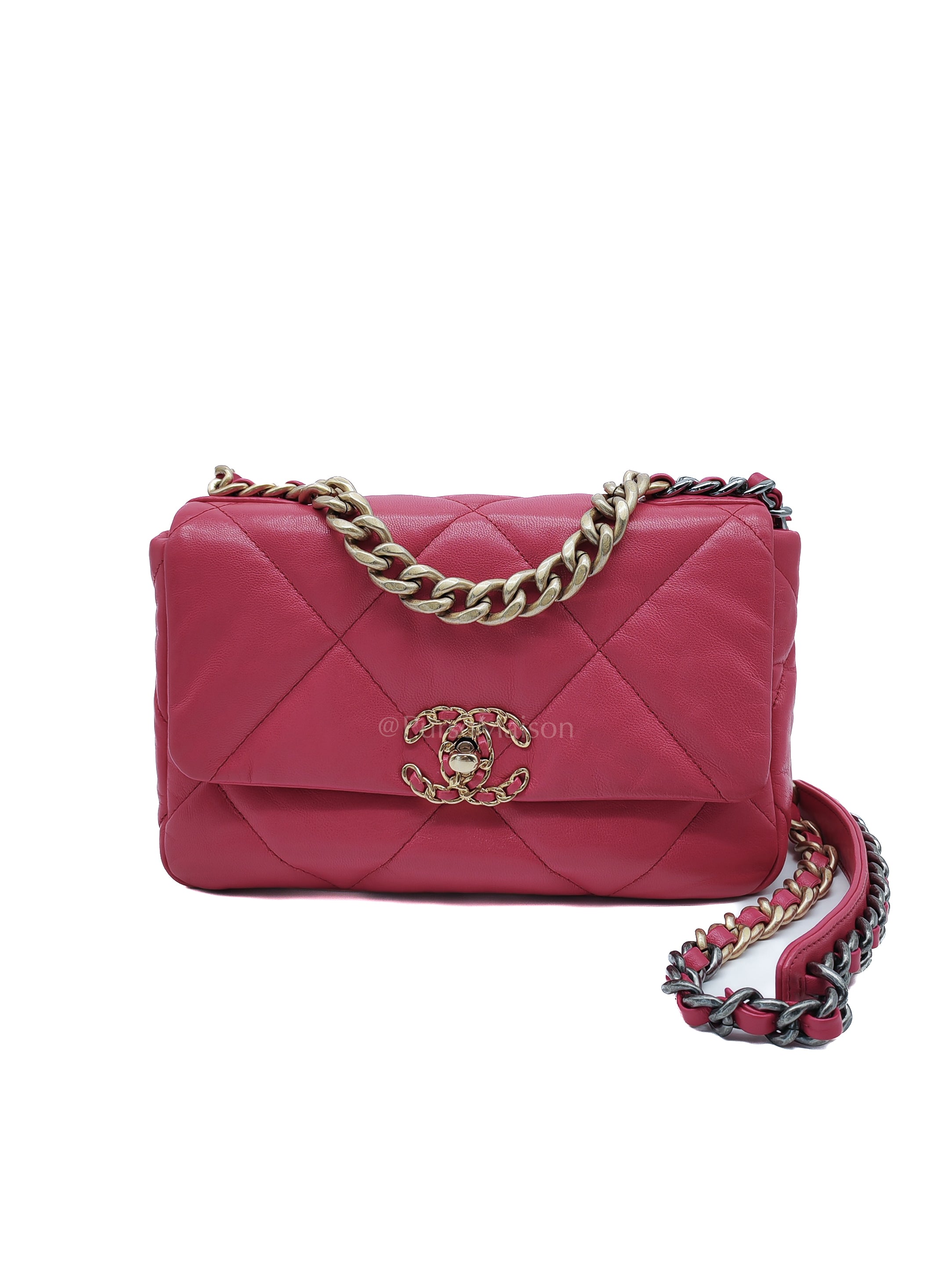 19 Small in Dark Pink Quilted Goatskin Leather Mixed Hardware Series 30 | Purse Maison Luxury Bags Shop