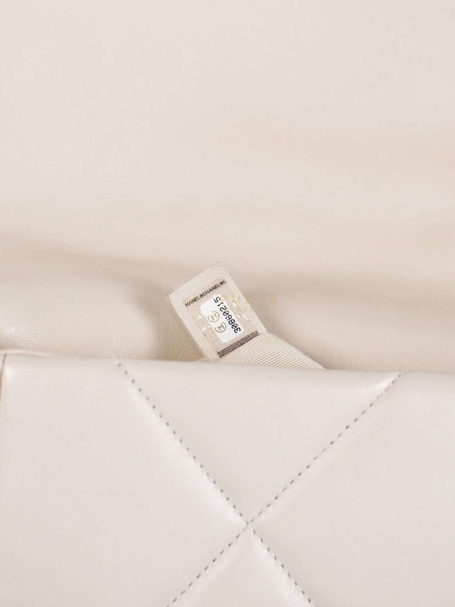 19 Small in Light Beige Lambskin and Mix Hardware Series 30 | Purse Maison Luxury Bags Shop