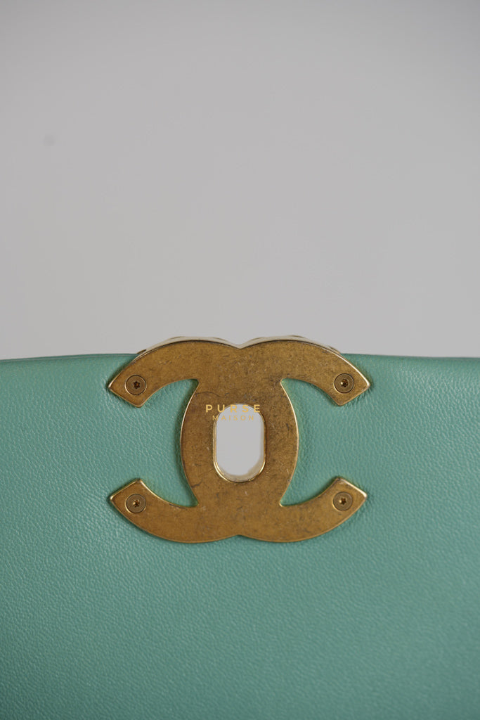 19 Tiffany Blue Lambskin in Gold Hardware Series 31 | Purse Maison Luxury Bags Shop