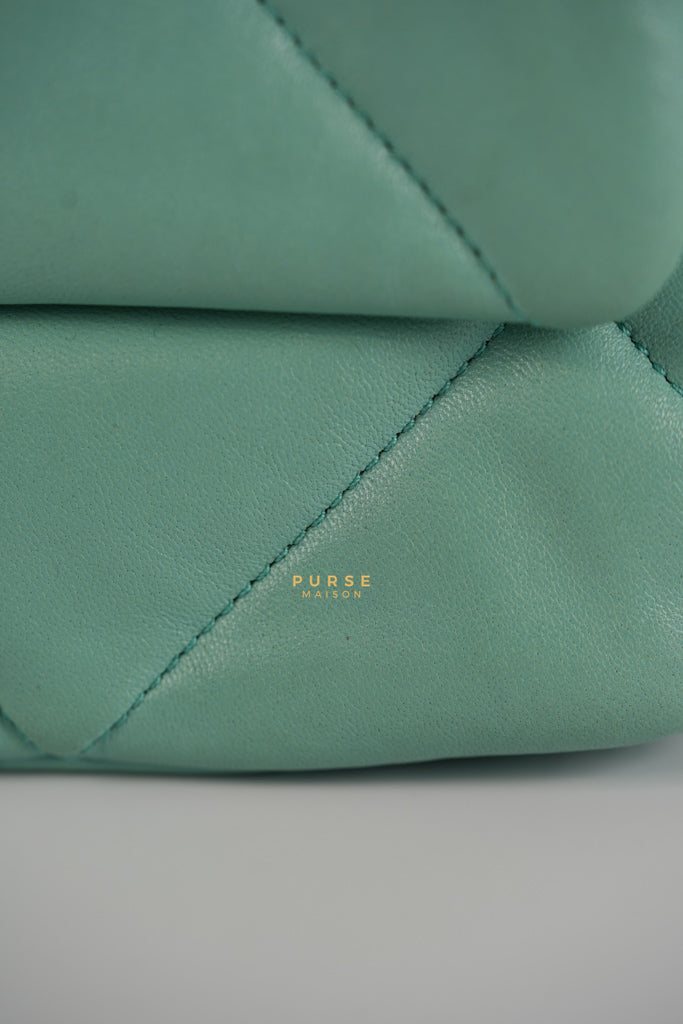 19 Tiffany Blue Lambskin in Gold Hardware Series 31 | Purse Maison Luxury Bags Shop