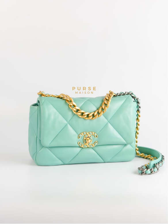 19 Tiffany Blue Lambskin in Gold Hardware Series 31 | Purse Maison Luxury Bags Shop