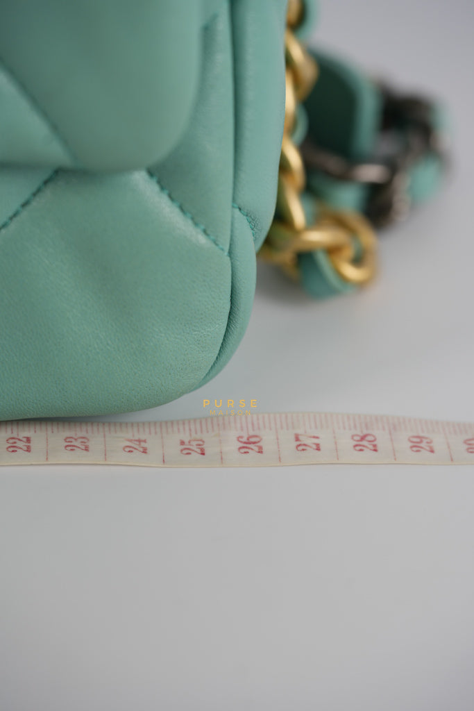 19 Tiffany Blue Lambskin in Gold Hardware Series 31 | Purse Maison Luxury Bags Shop