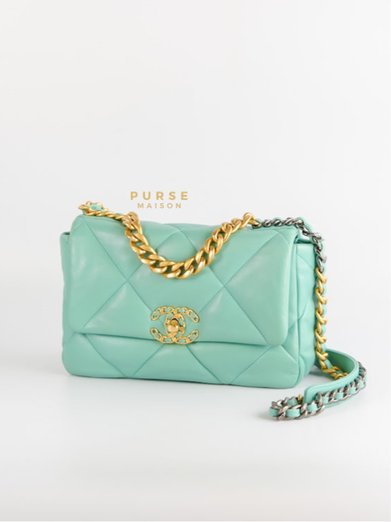 19 Tiffany Blue Lambskin in Gold Hardware Series 31 | Purse Maison Luxury Bags Shop