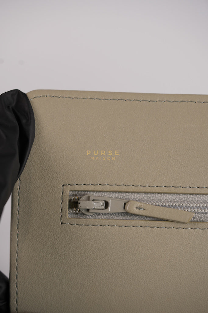 19 Wallet on Chain Light Gray in Mixed Hardware (Microchip) | Purse Maison Luxury Bags Shop