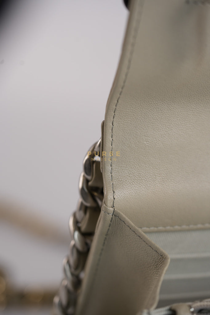 19 Wallet on Chain Light Gray in Mixed Hardware (Microchip) | Purse Maison Luxury Bags Shop