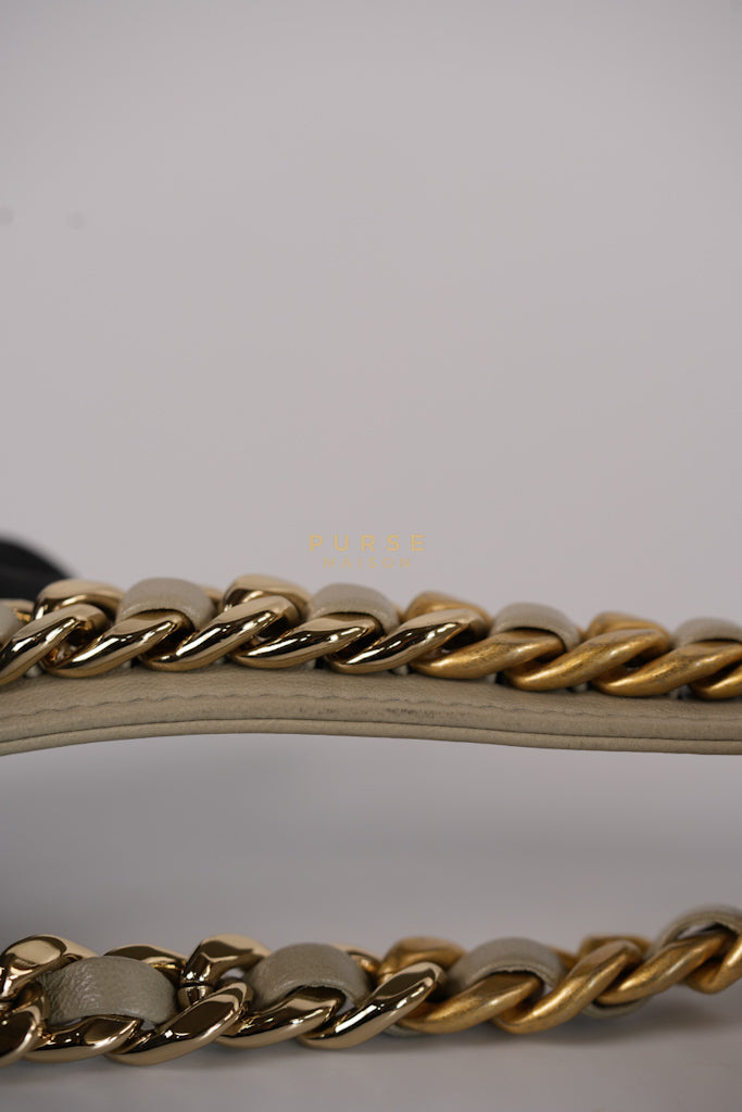 19 Wallet on Chain Light Gray in Mixed Hardware (Microchip) | Purse Maison Luxury Bags Shop