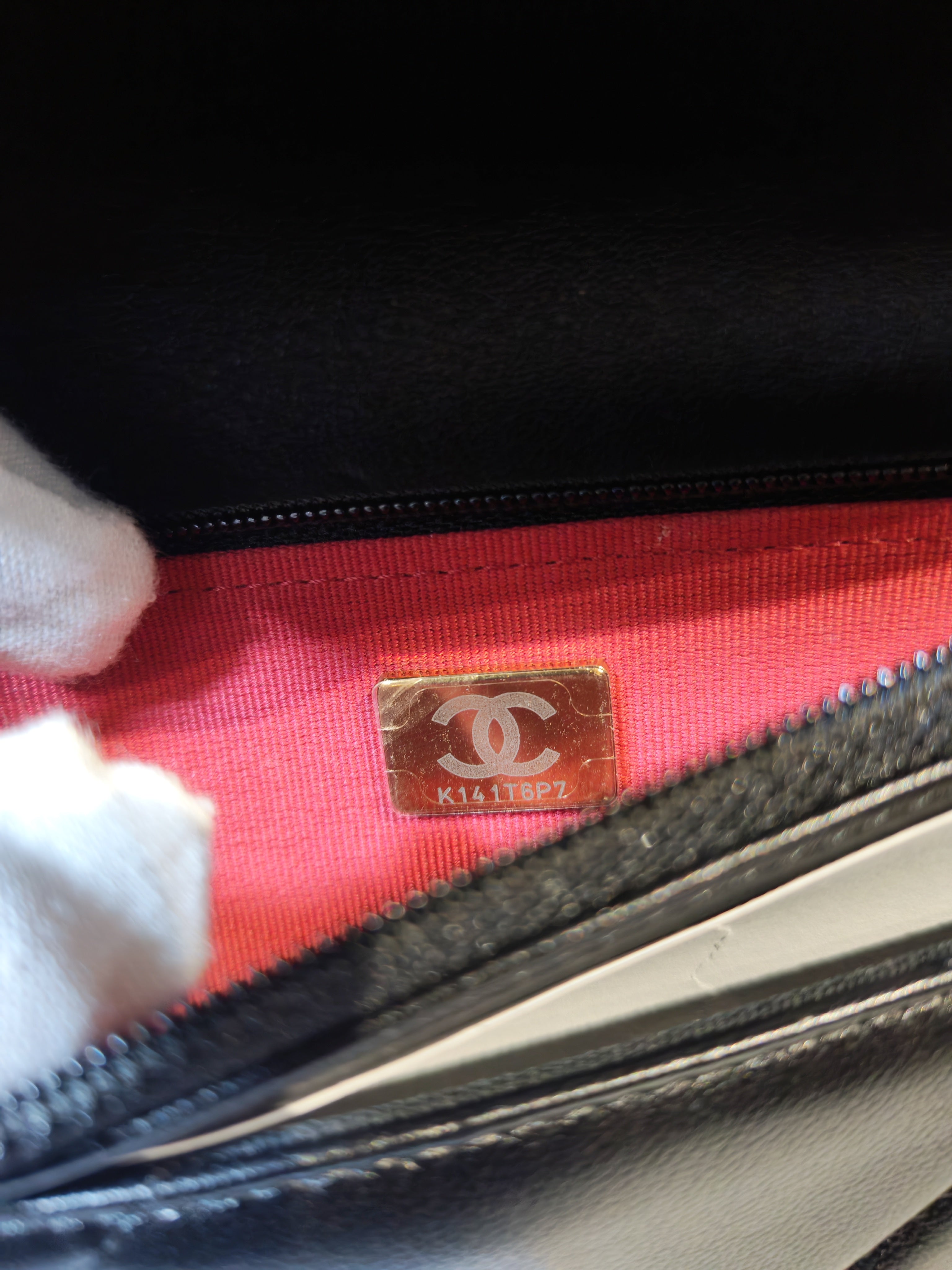 19 Wallet On Chain (WOC) in Black Lambskin Leather and Mix Hardware (Microchip) | Purse Maison Luxury Bags Shop