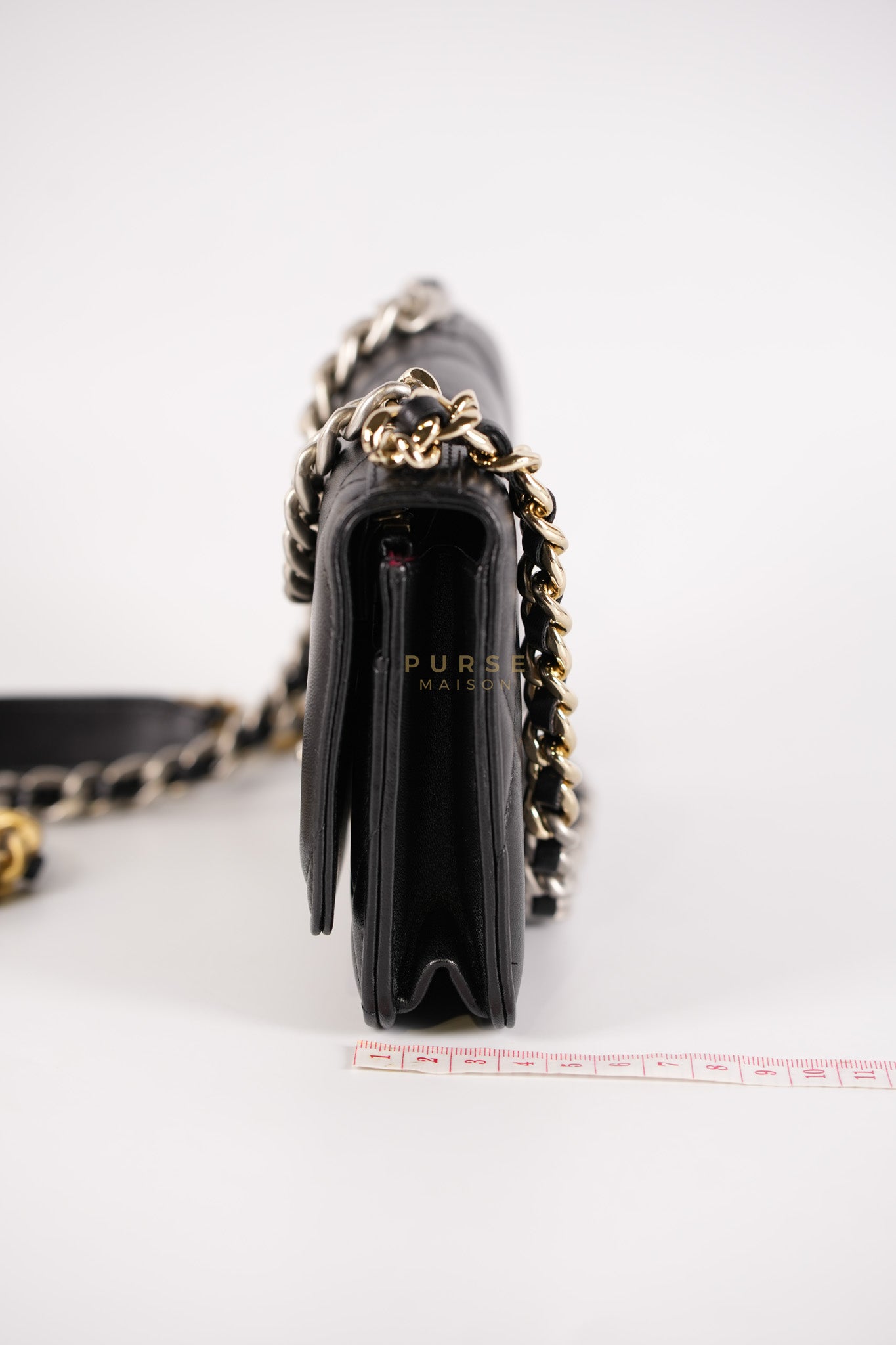 19 Wallet On Chain (WOC) in Black Lambskin Leather and Mix Hardware (Microchip) | Purse Maison Luxury Bags Shop