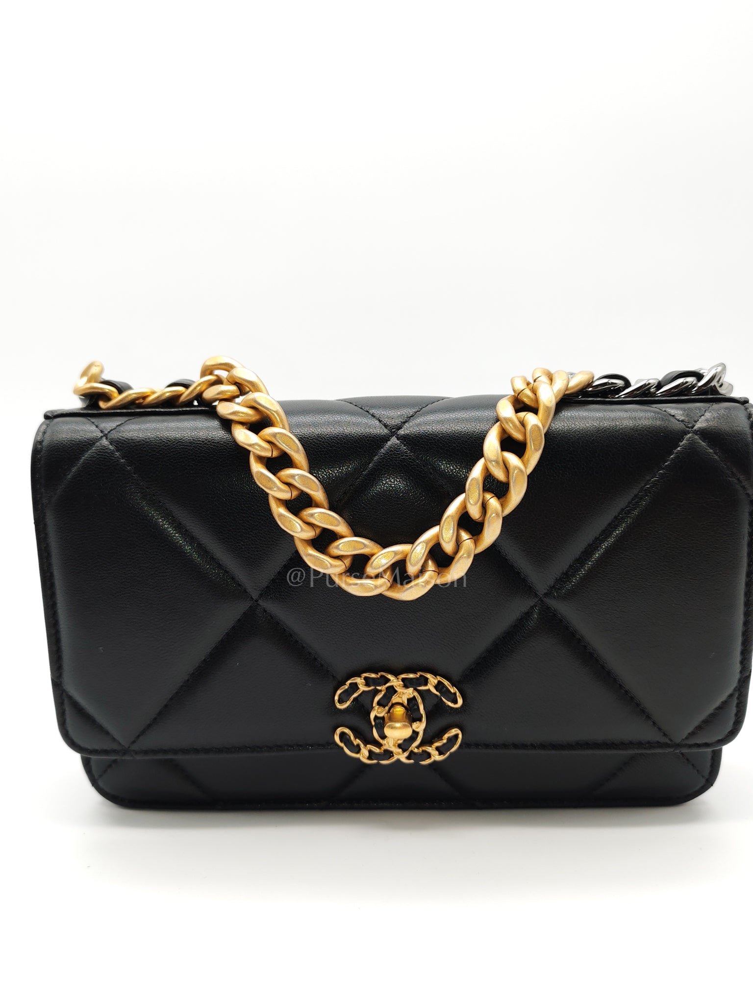 19 Wallet on Chain (WOC) in Black Lambskin Mix Hardware Microchip | Purse Maison Luxury Bags Shop