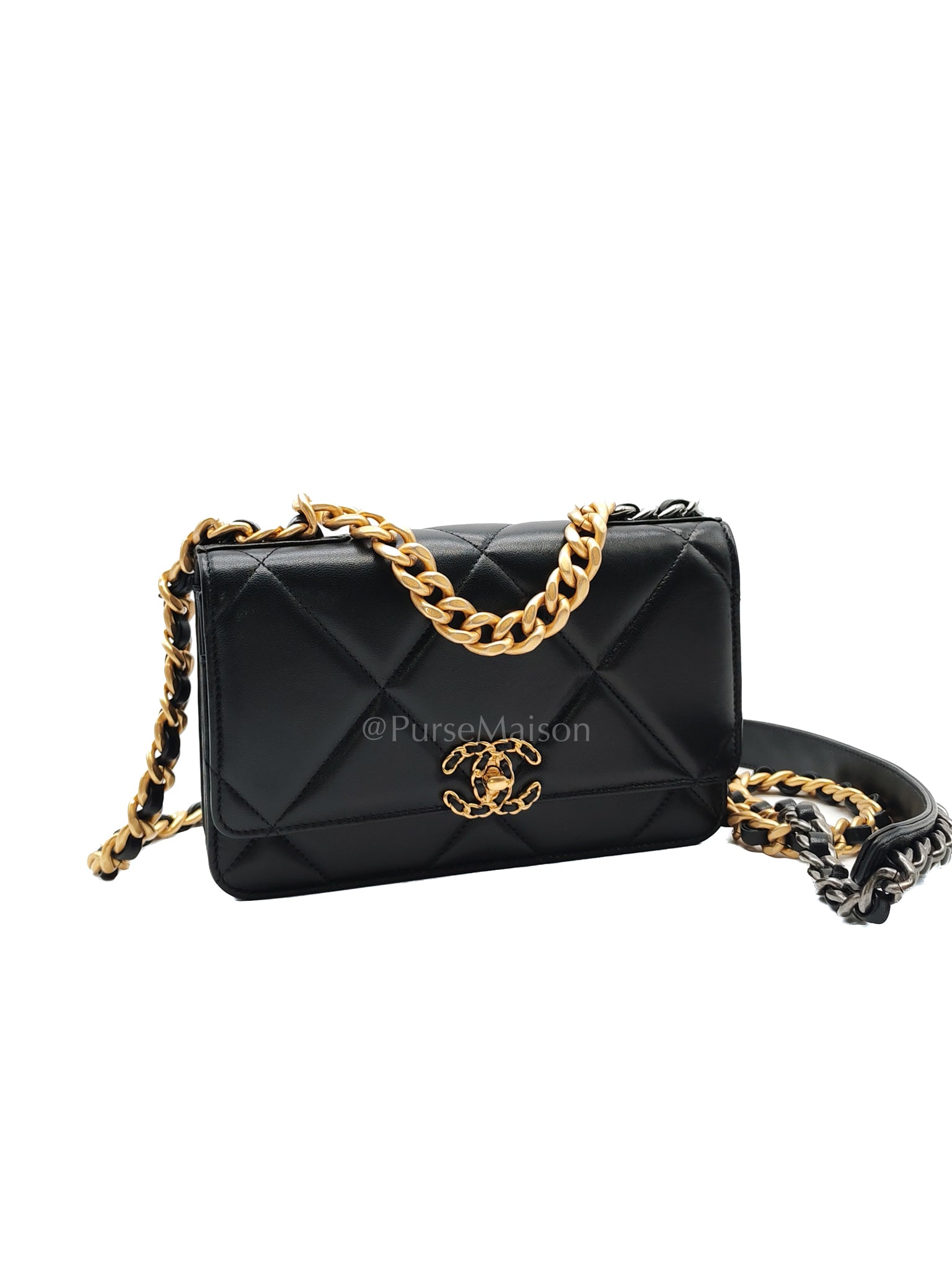 19 Wallet on Chain (WOC) in Black Lambskin Mix Hardware Microchip | Purse Maison Luxury Bags Shop