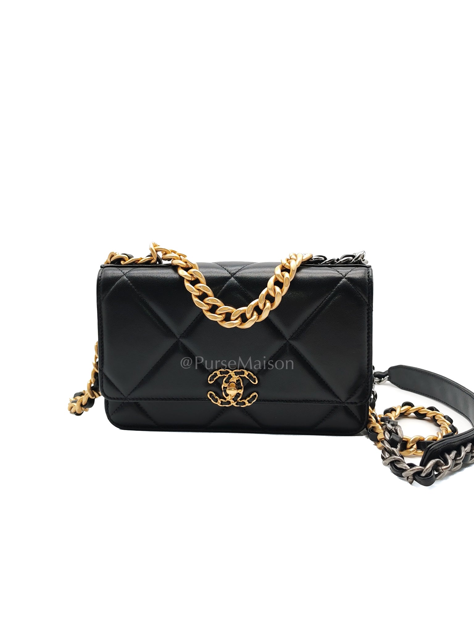 19 Wallet on Chain (WOC) in Black Lambskin Mix Hardware Microchip | Purse Maison Luxury Bags Shop
