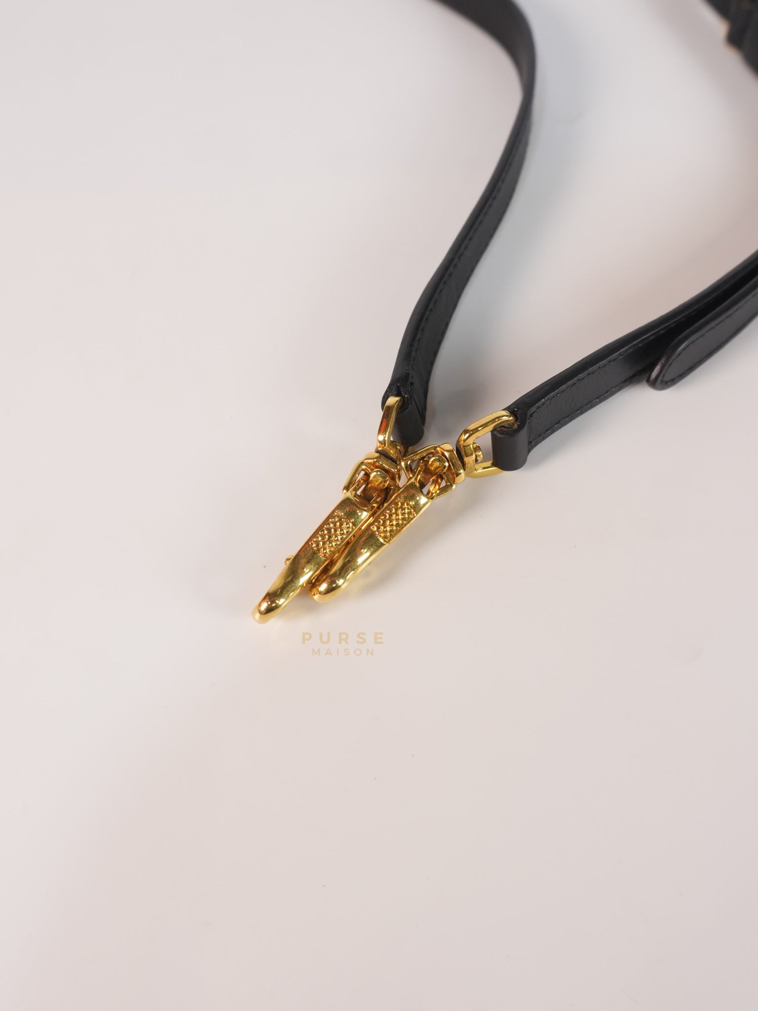 1BA046 City Esplanade Medium Bicolor (Cerise/Nero) Saffiano Tote Bag | Purse Maison Luxury Bags Shop