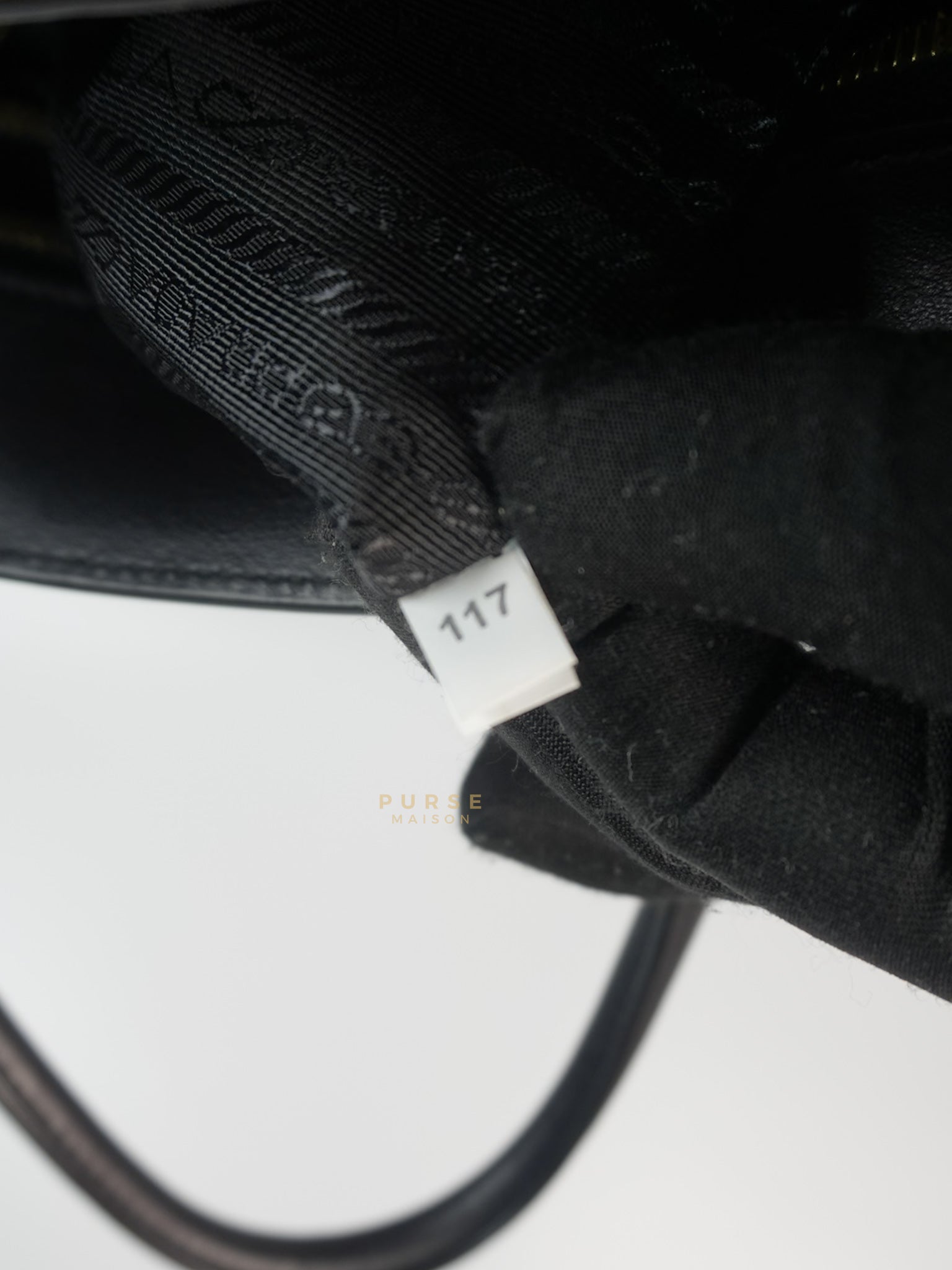 1BA046 City Esplanade Medium Bicolor (Cerise/Nero) Saffiano Tote Bag | Purse Maison Luxury Bags Shop