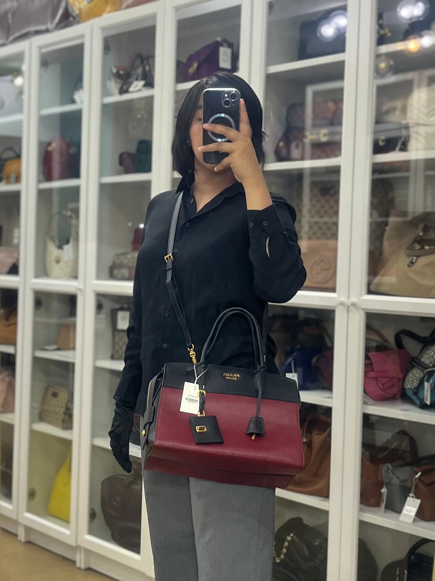 1BA046 City Esplanade Medium Bicolor (Cerise/Nero) Saffiano Tote Bag | Purse Maison Luxury Bags Shop