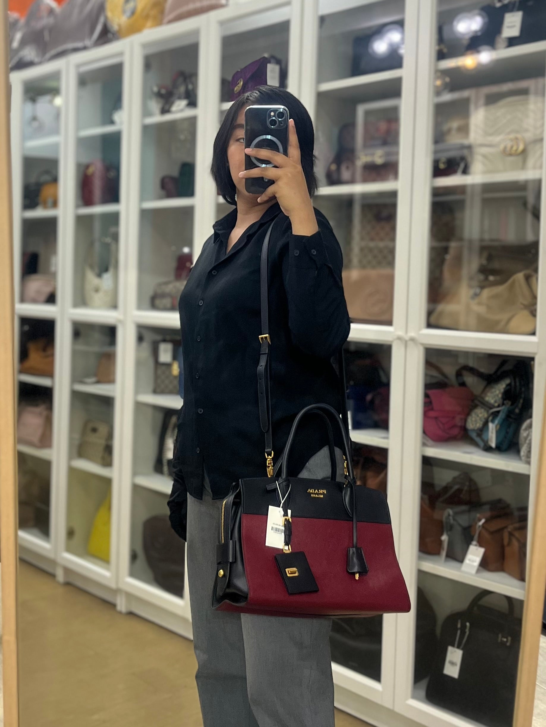 1BA046 City Esplanade Medium Bicolor (Cerise/Nero) Saffiano Tote Bag | Purse Maison Luxury Bags Shop