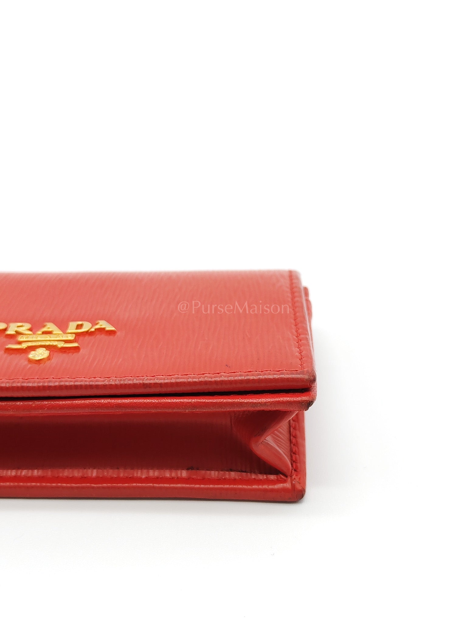 1MC122 Card Holder in Red Vitello Move Leather | Purse Maison Luxury Bags Shop
