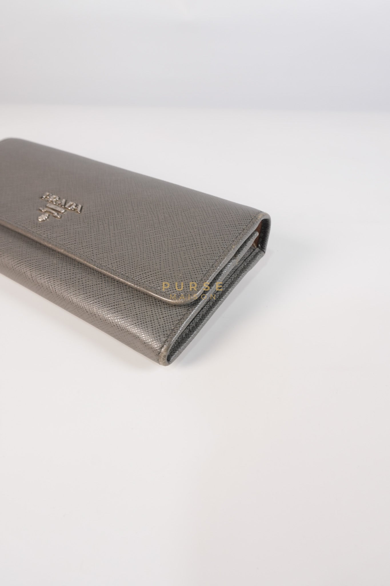 1MH132 Saffiano Leather Flap Long Wallet in Gray | Purse Maison Luxury Bags Shop