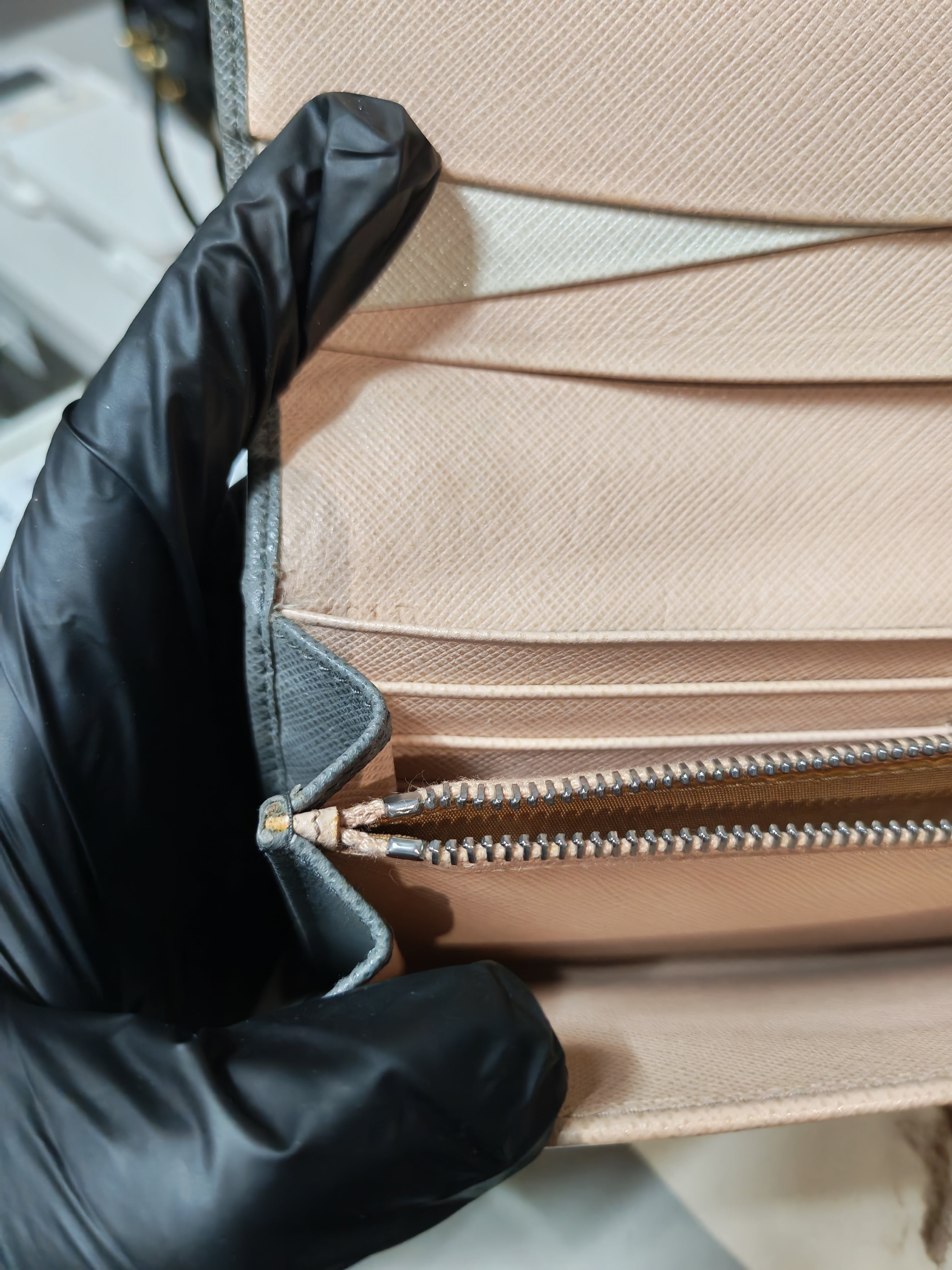 1MH132 Saffiano Leather Flap Long Wallet in Gray | Purse Maison Luxury Bags Shop