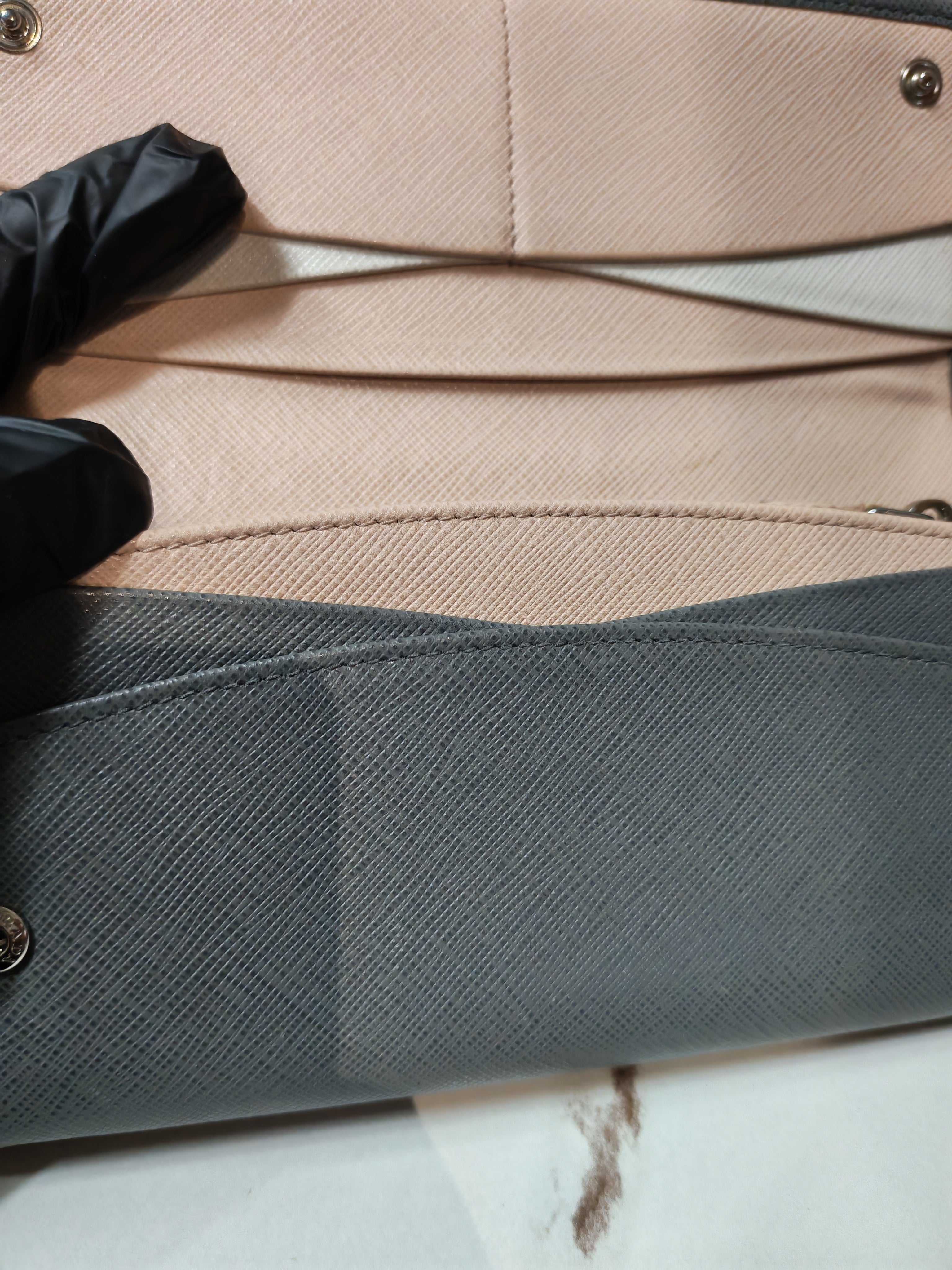 1MH132 Saffiano Leather Flap Long Wallet in Gray | Purse Maison Luxury Bags Shop