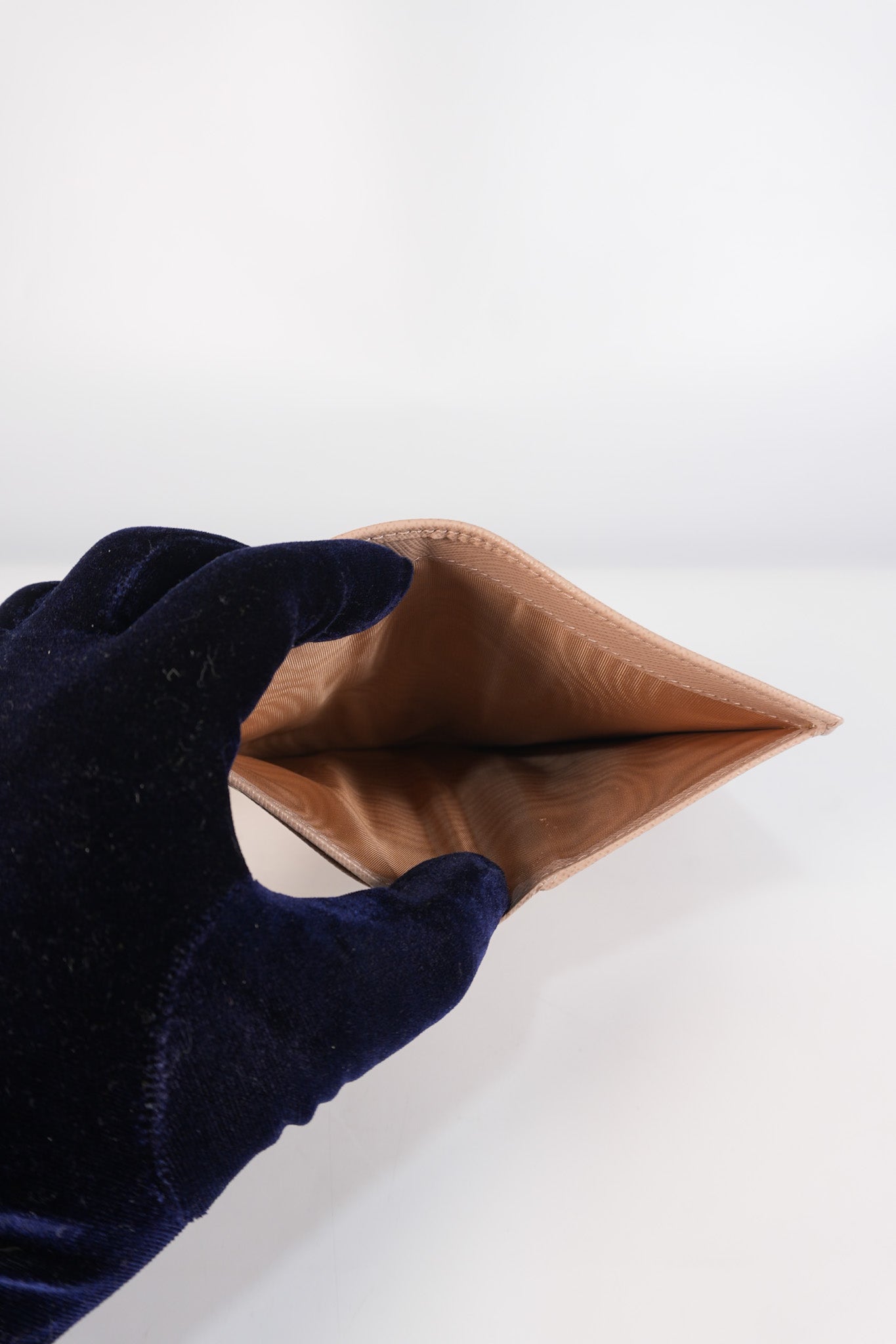 1MV020 Card Holder in Cipria/Beige Saffiano Leather | Purse Maison Luxury Bags Shop