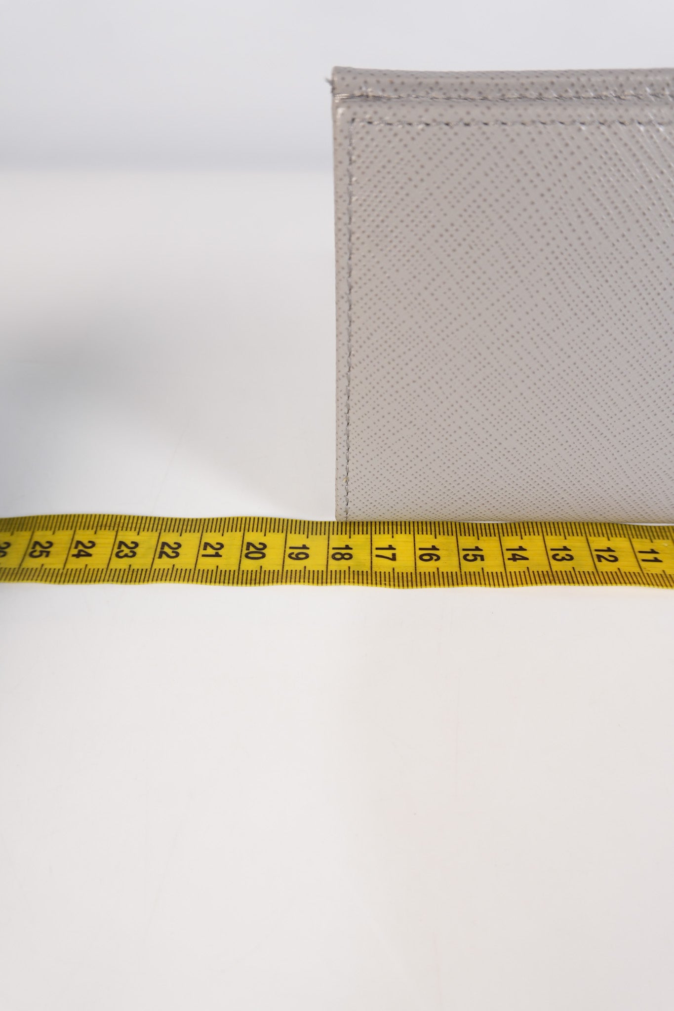 1MV025 Bi-fold Long Wallet in Nube Saffiano Leather | Purse Maison Luxury Bags Shop